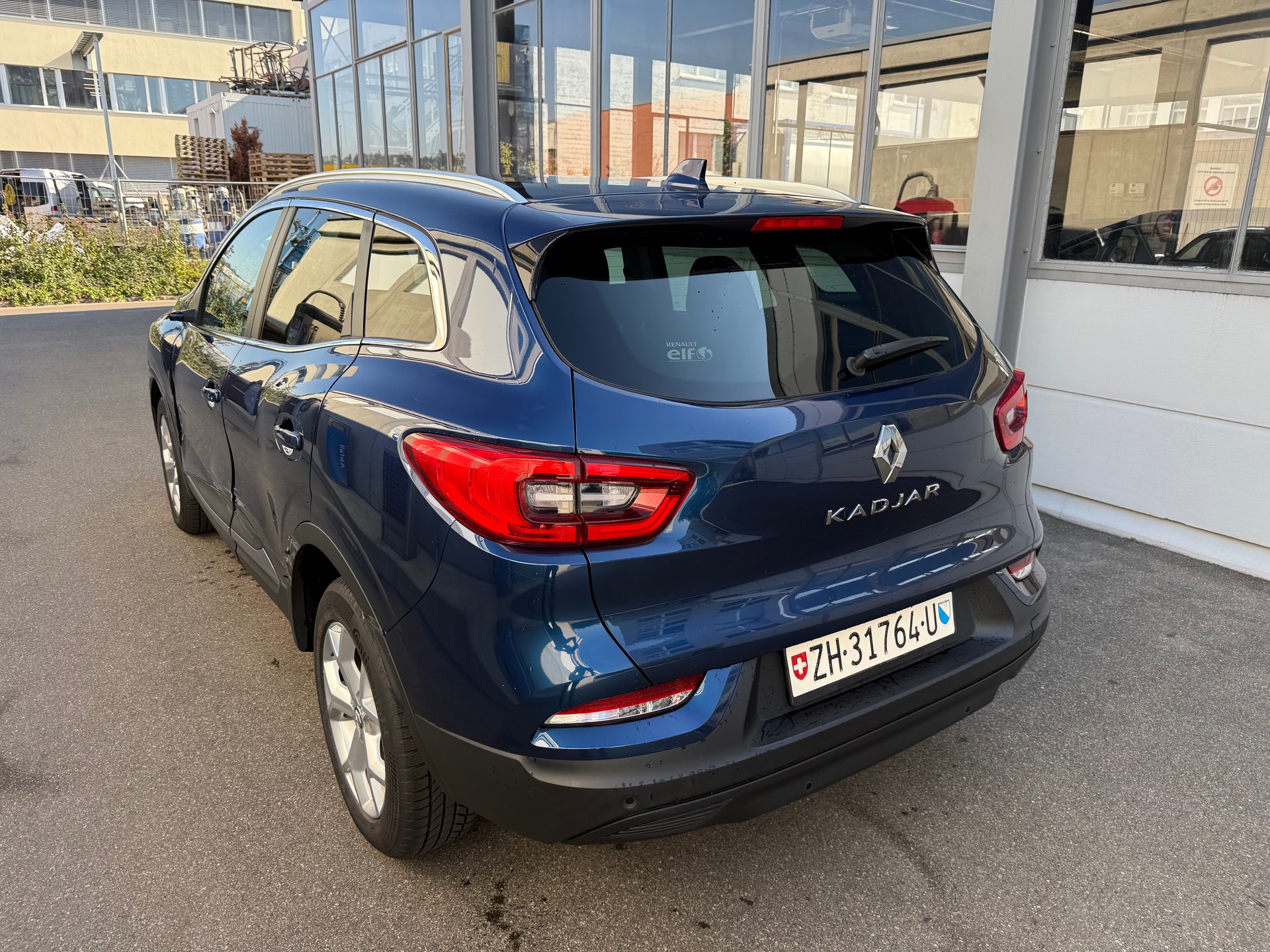 RENAULT Kadjar 1.5 Blue dCI Business EDC-image-4