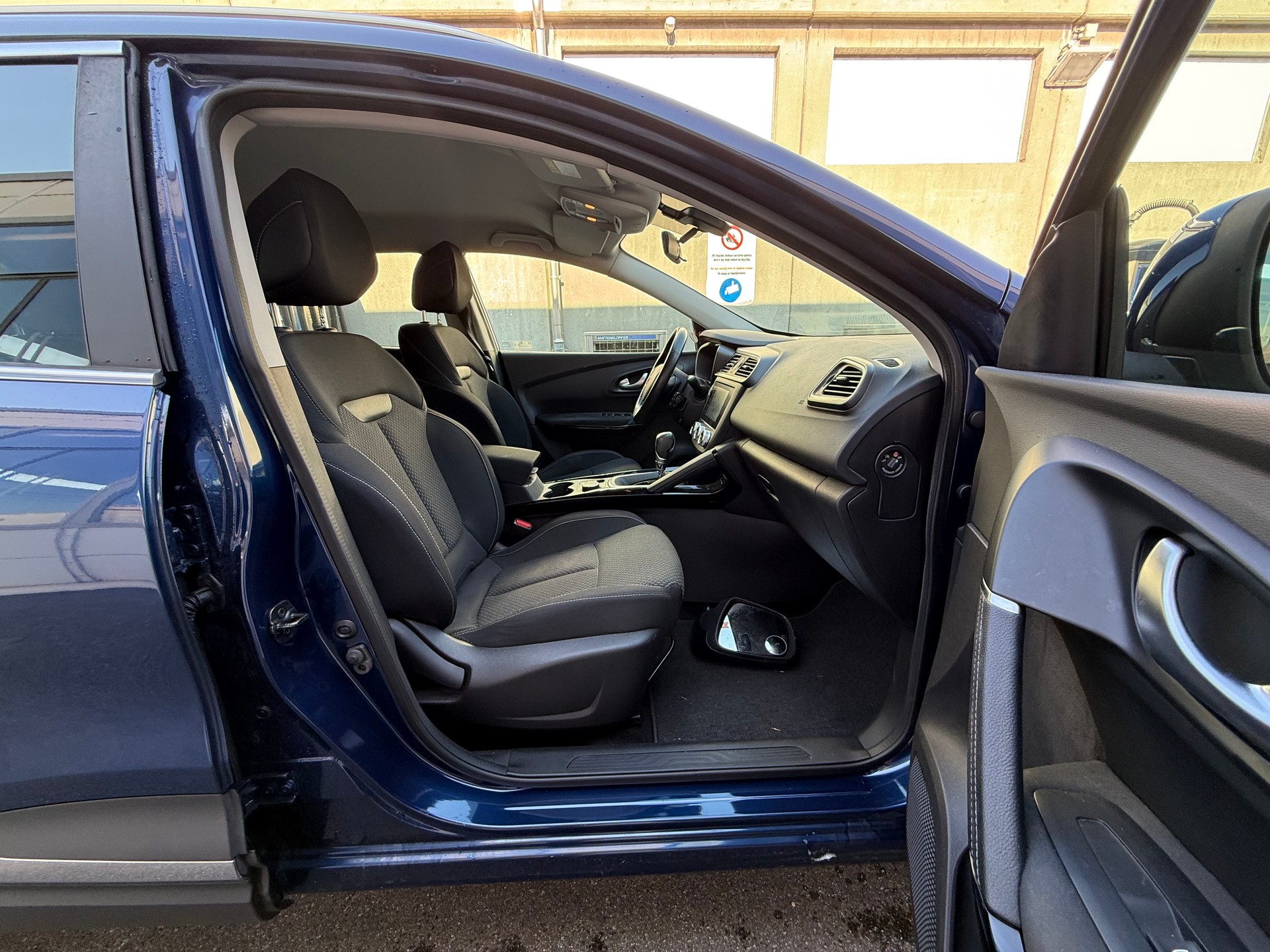 RENAULT Kadjar 1.5 Blue dCI Business EDC-image-13
