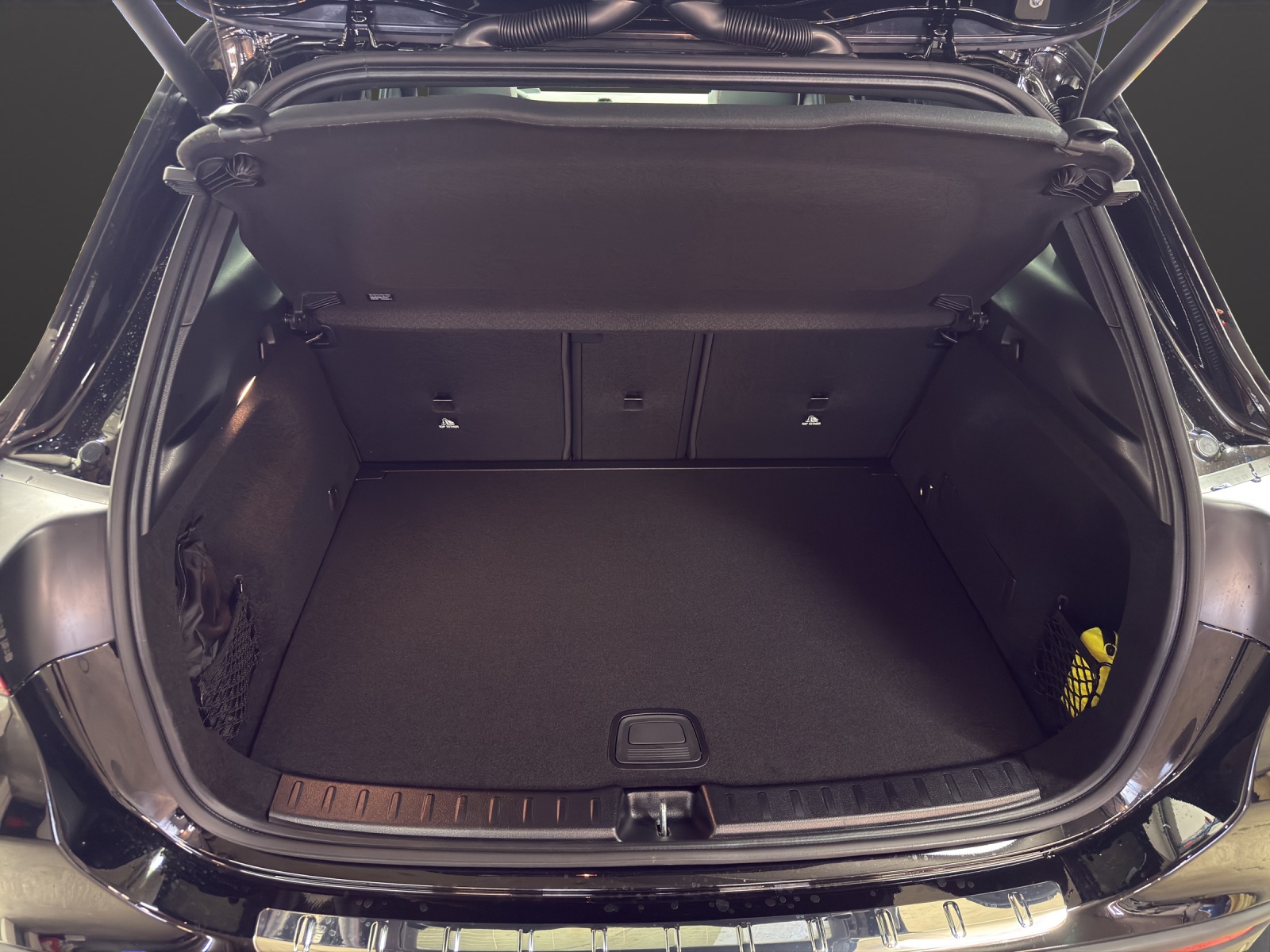 MERCEDES-BENZ GLA AMG 35 4Matic 8G-DCT-image-8