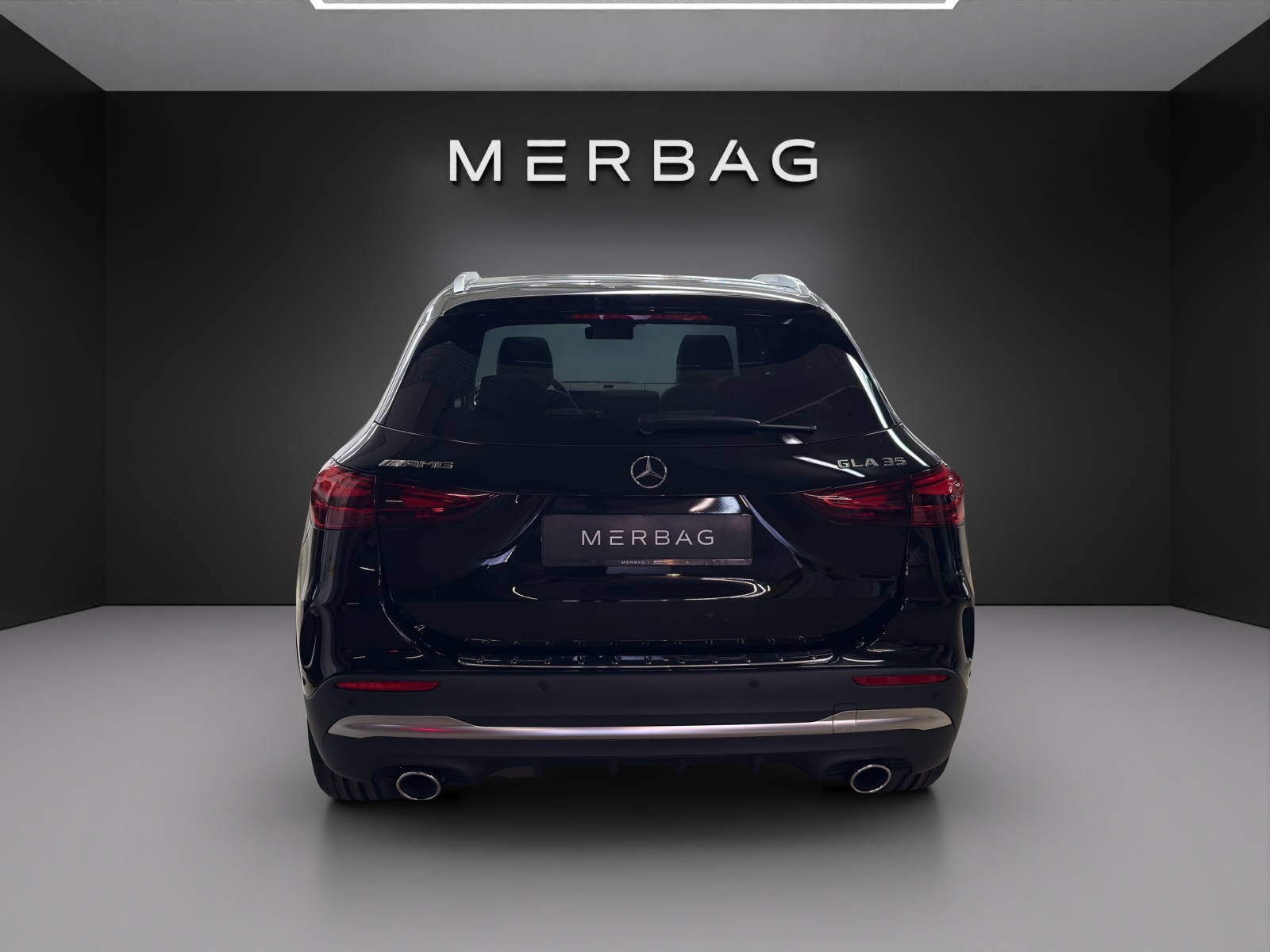 MERCEDES-BENZ GLA AMG 35 4Matic 8G-DCT-image-3