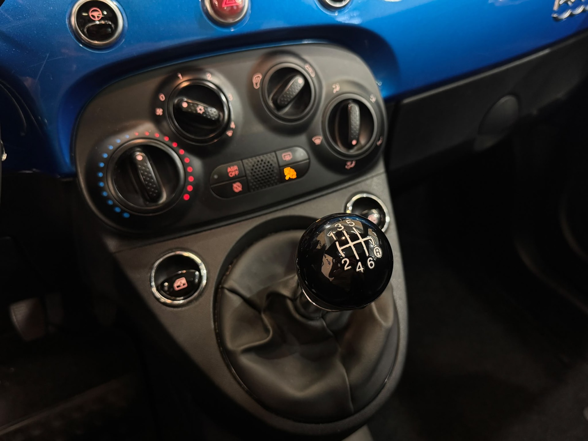 FIAT 500 1.0 N3 MildHybrid Lounge-image-9