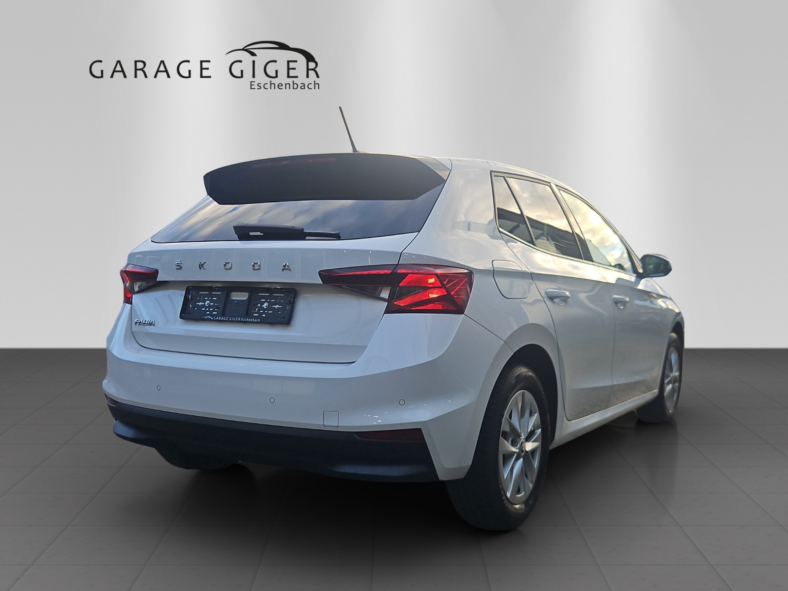 SKODA Fabia 1.0 TSI Ambition-image-3