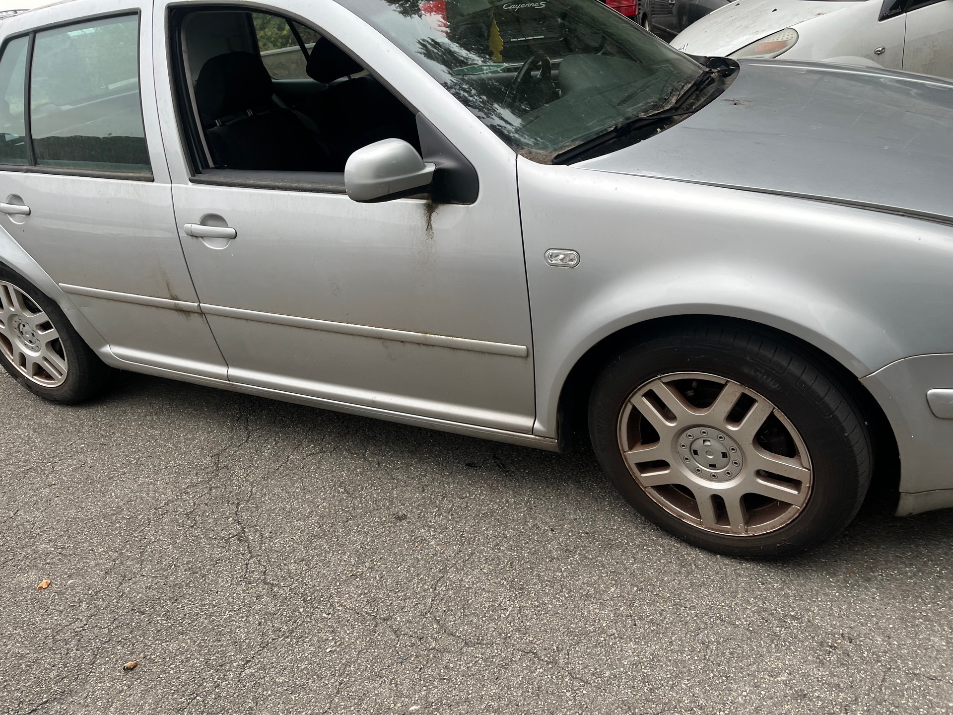 VW Golf 2.0 Comfortline Generation-image-3