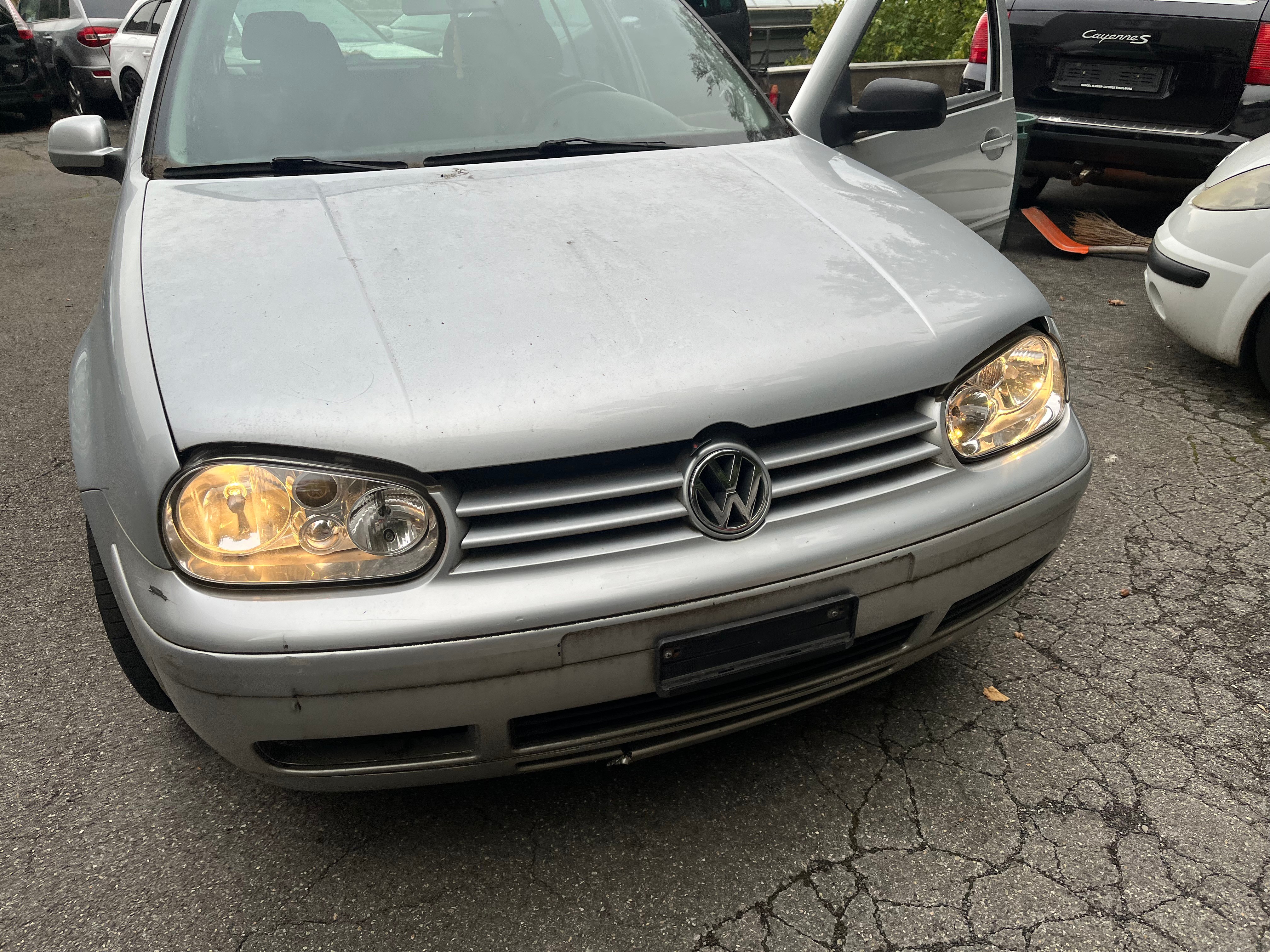 Car photo