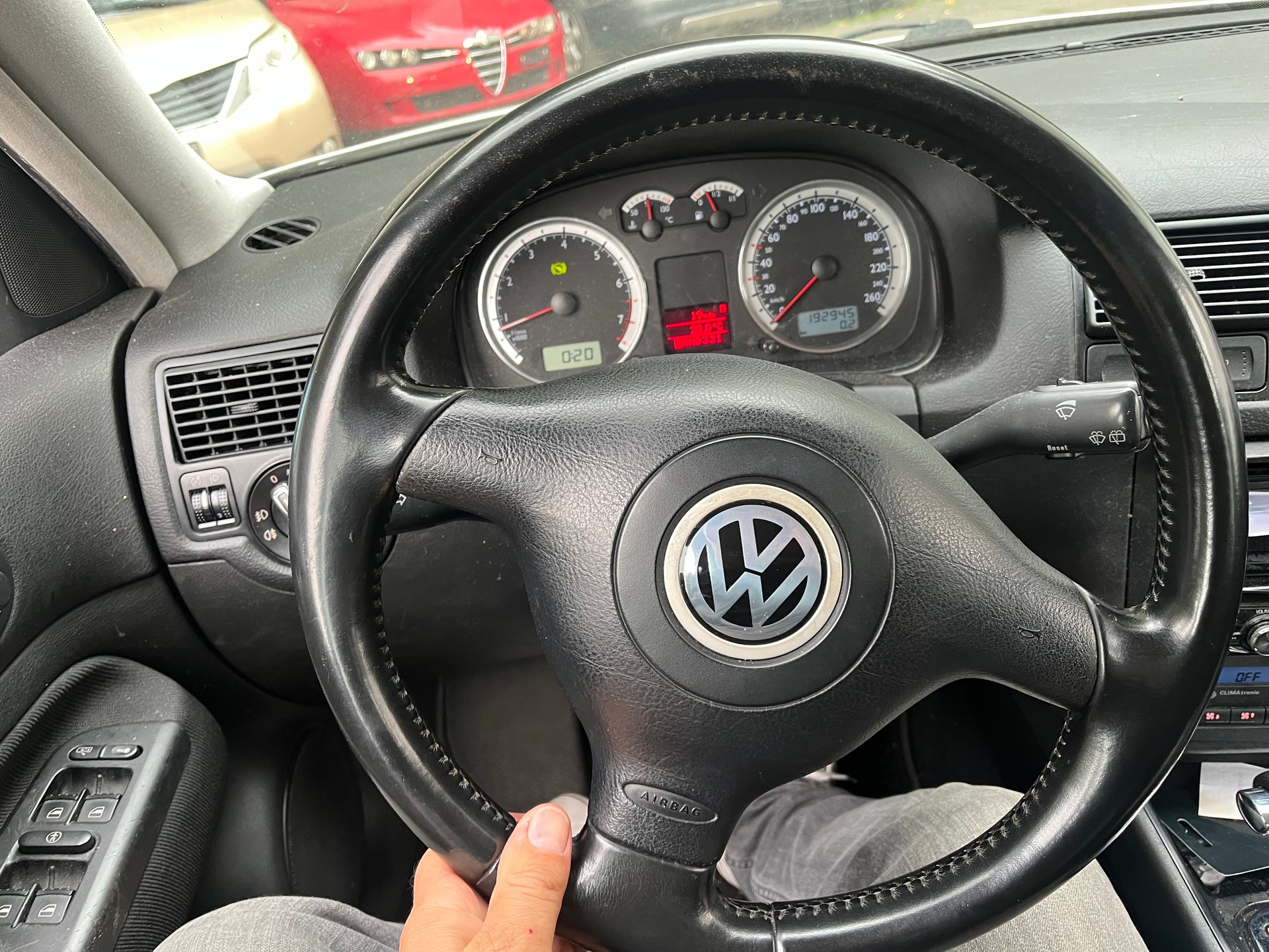 VW Golf 2.0 Comfortline Generation-image-10