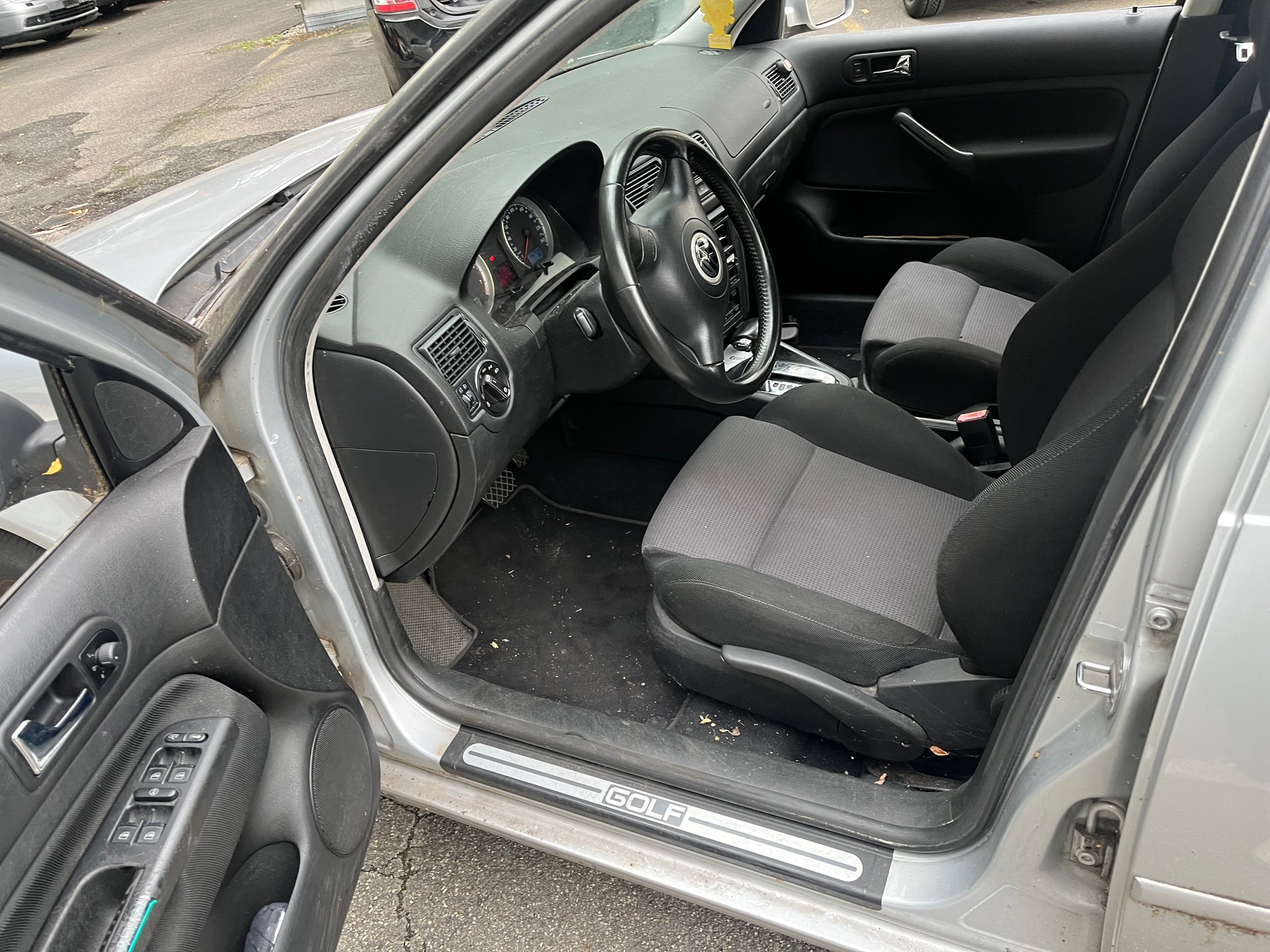 VW Golf 2.0 Comfortline Generation-image-12