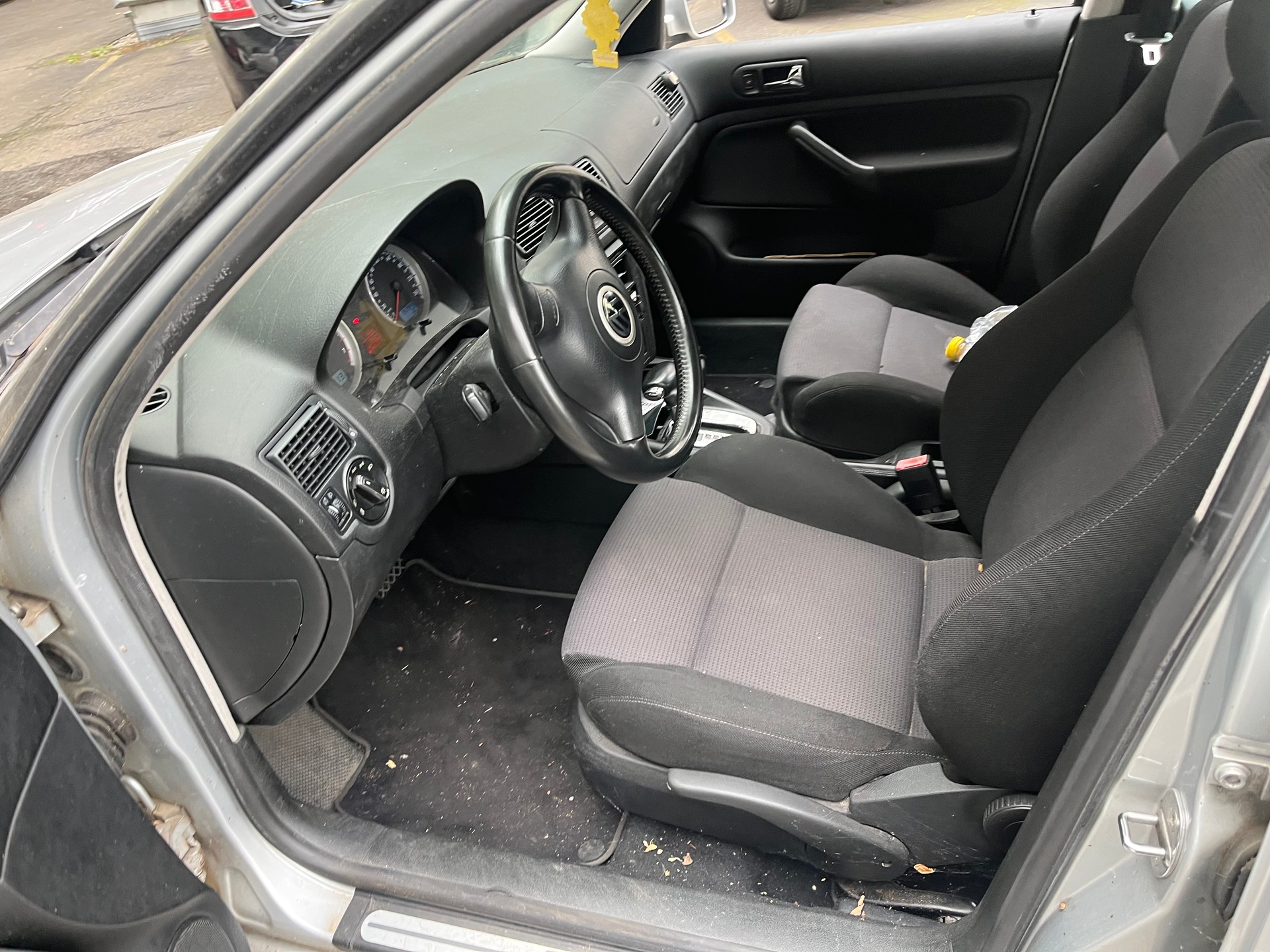 VW Golf 2.0 Comfortline Generation-image-9