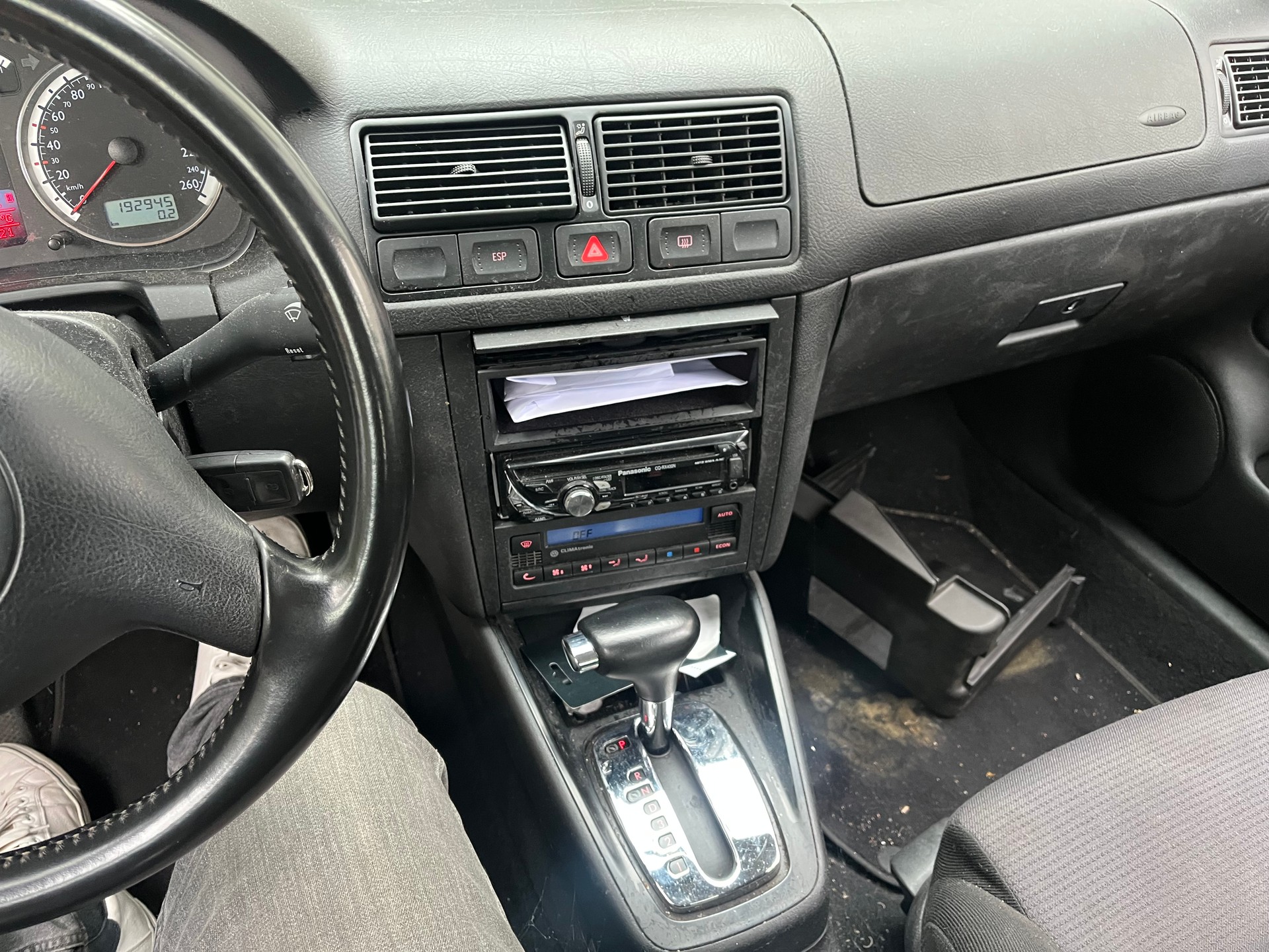 VW Golf 2.0 Comfortline Generation-image-11