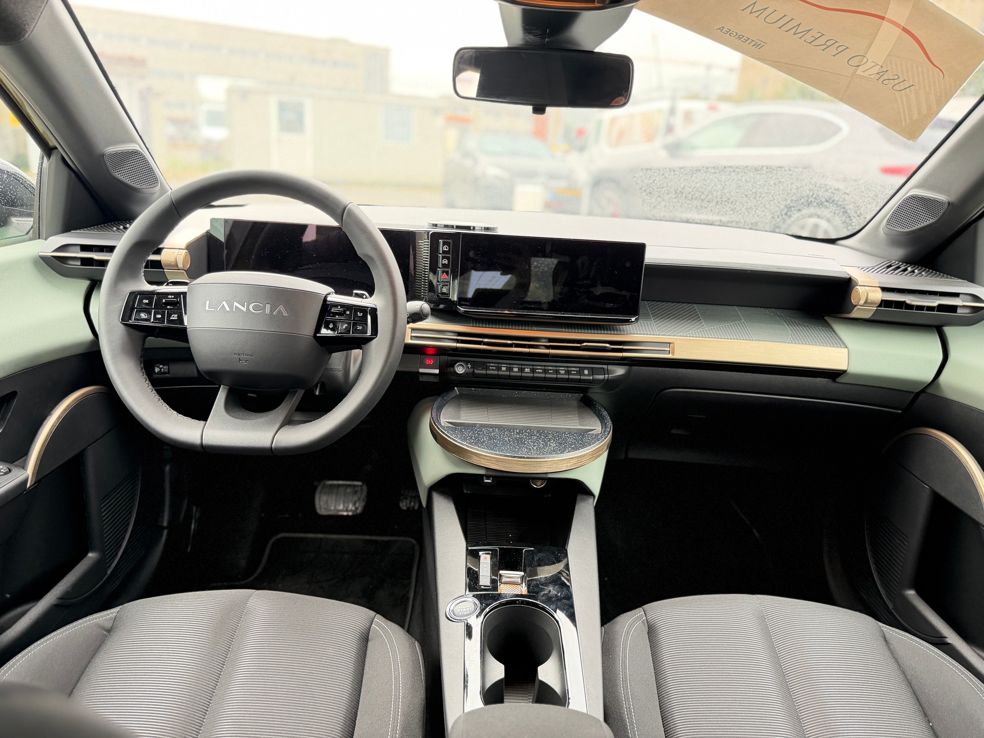 LANCIA YPSILON-image-7