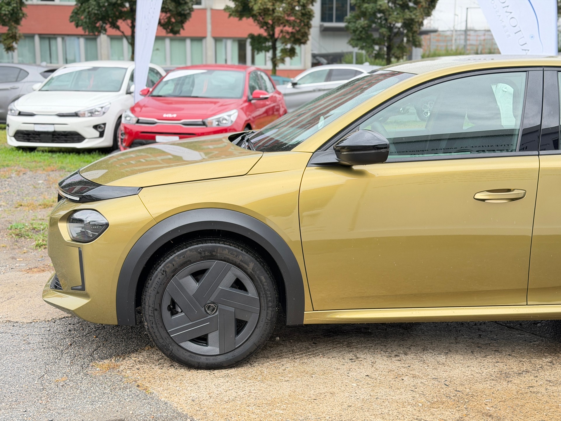 LANCIA YPSILON-image-3