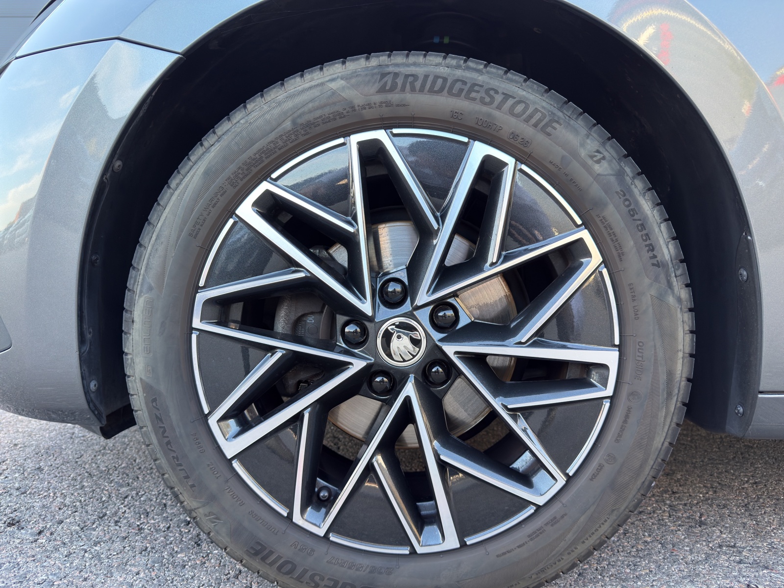 SKODA Octavia Combi 1.5 TSI mHEV DSG Style-image-7