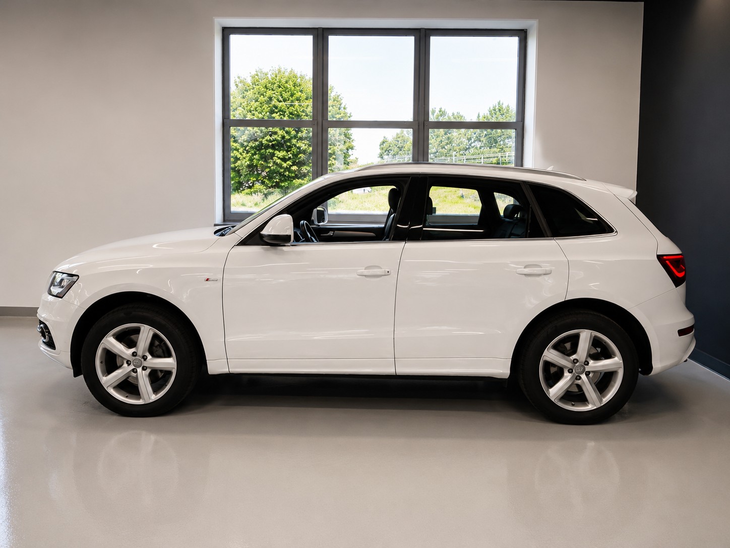 AUDI Q5 3.0 TFSI quattro tiptronic S-Line-image-7