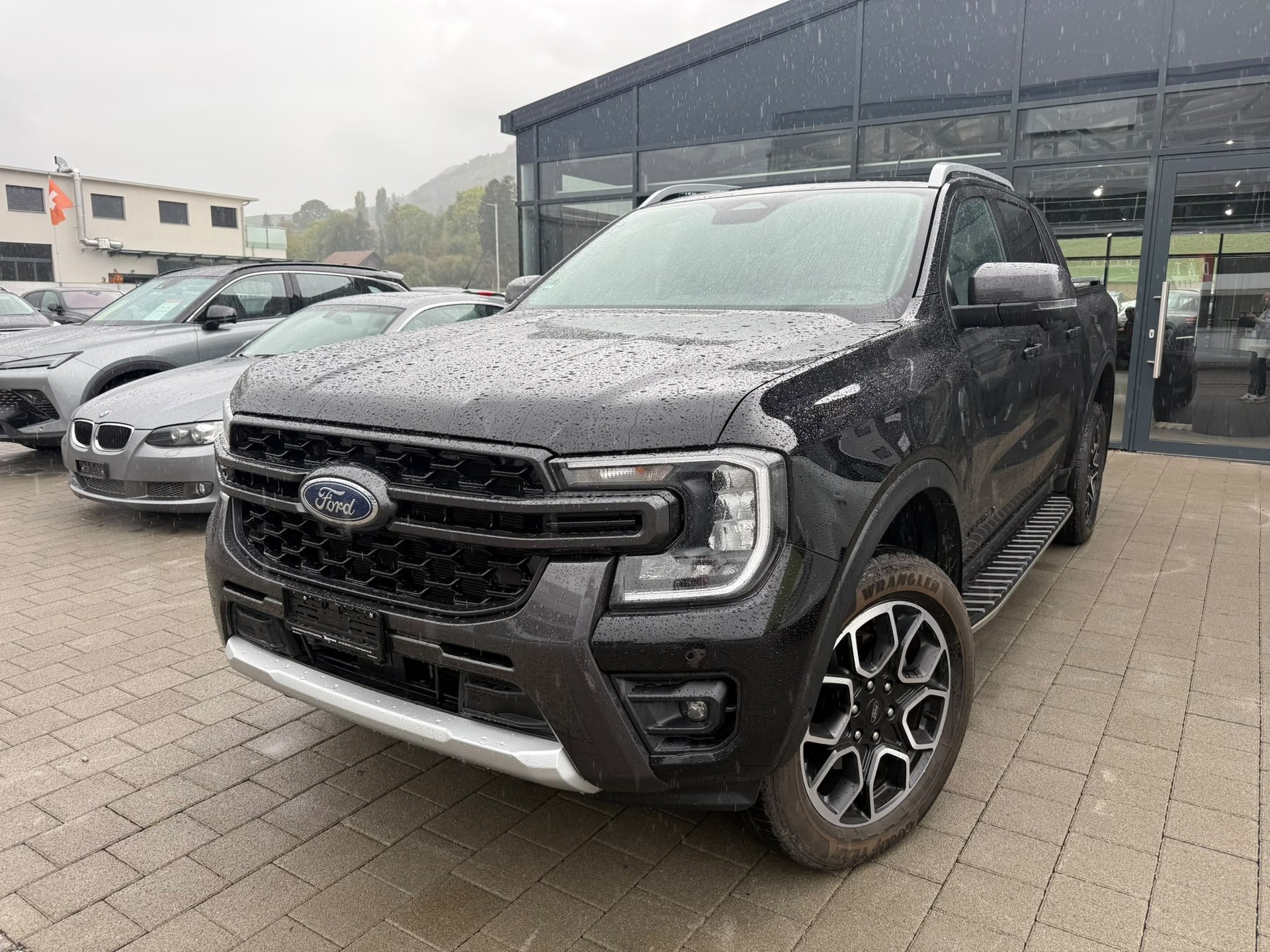 FORD Ranger Wildtrak 2.0 Eco Blue e-4WD Automat/ Leasing ab 450.- pro Monate/240 steckdose-image-0