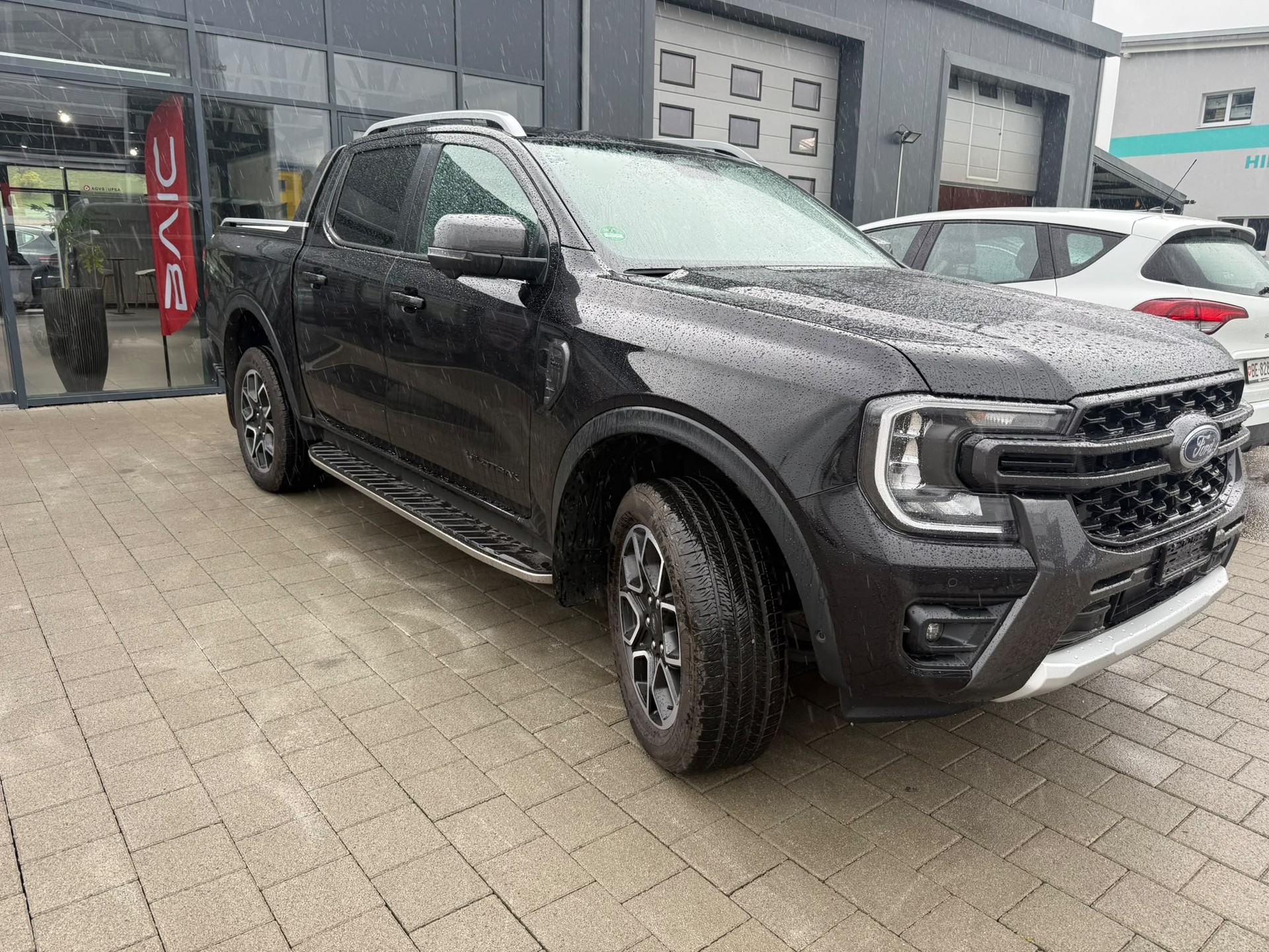 FORD Ranger Wildtrak 2.0 Eco Blue e-4WD Automat/ Leasing ab 450.- pro Monate/240 steckdose-image-2