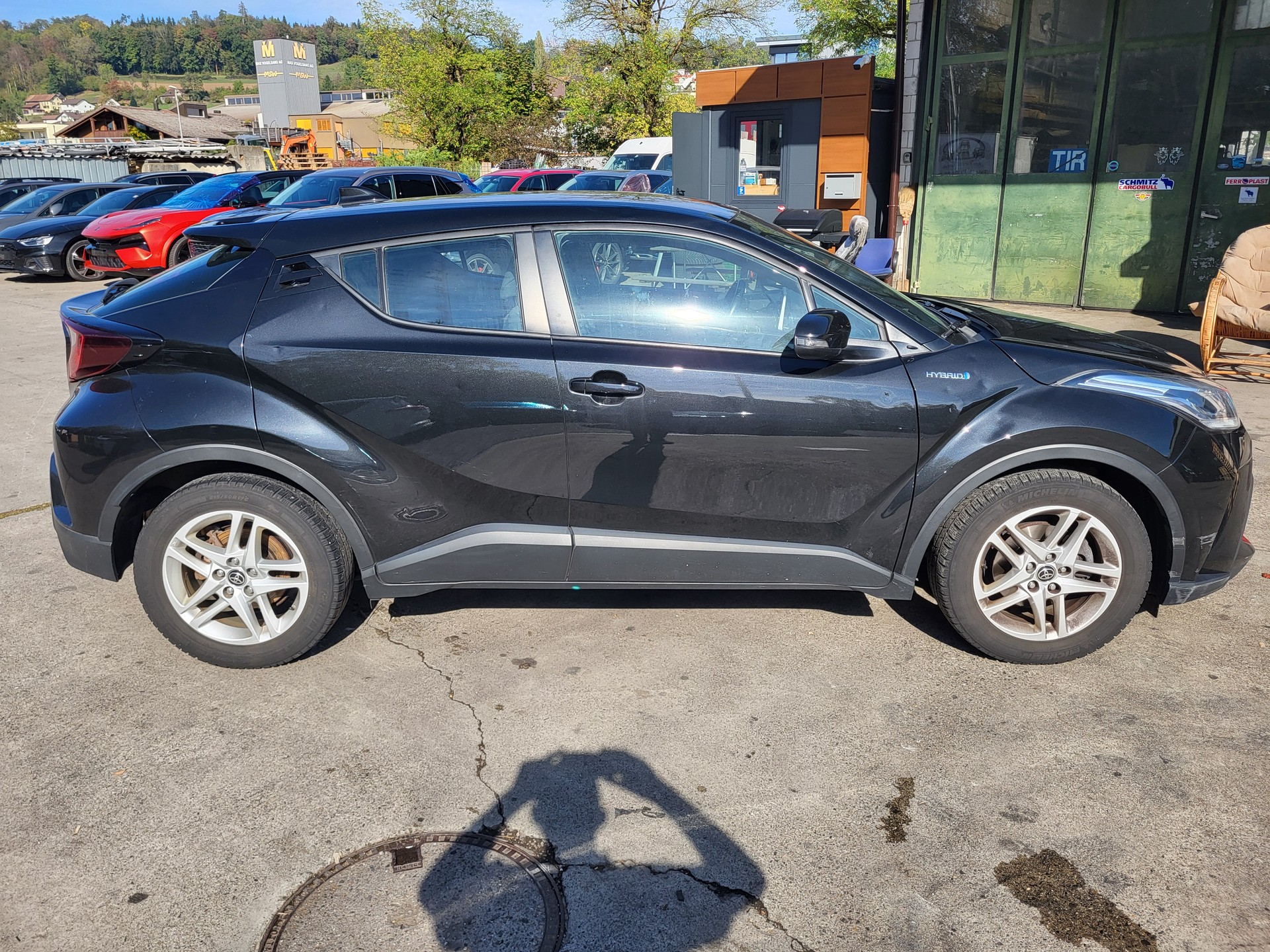 TOYOTA C-HR 1.8 HSD CVT Comfort-image-9
