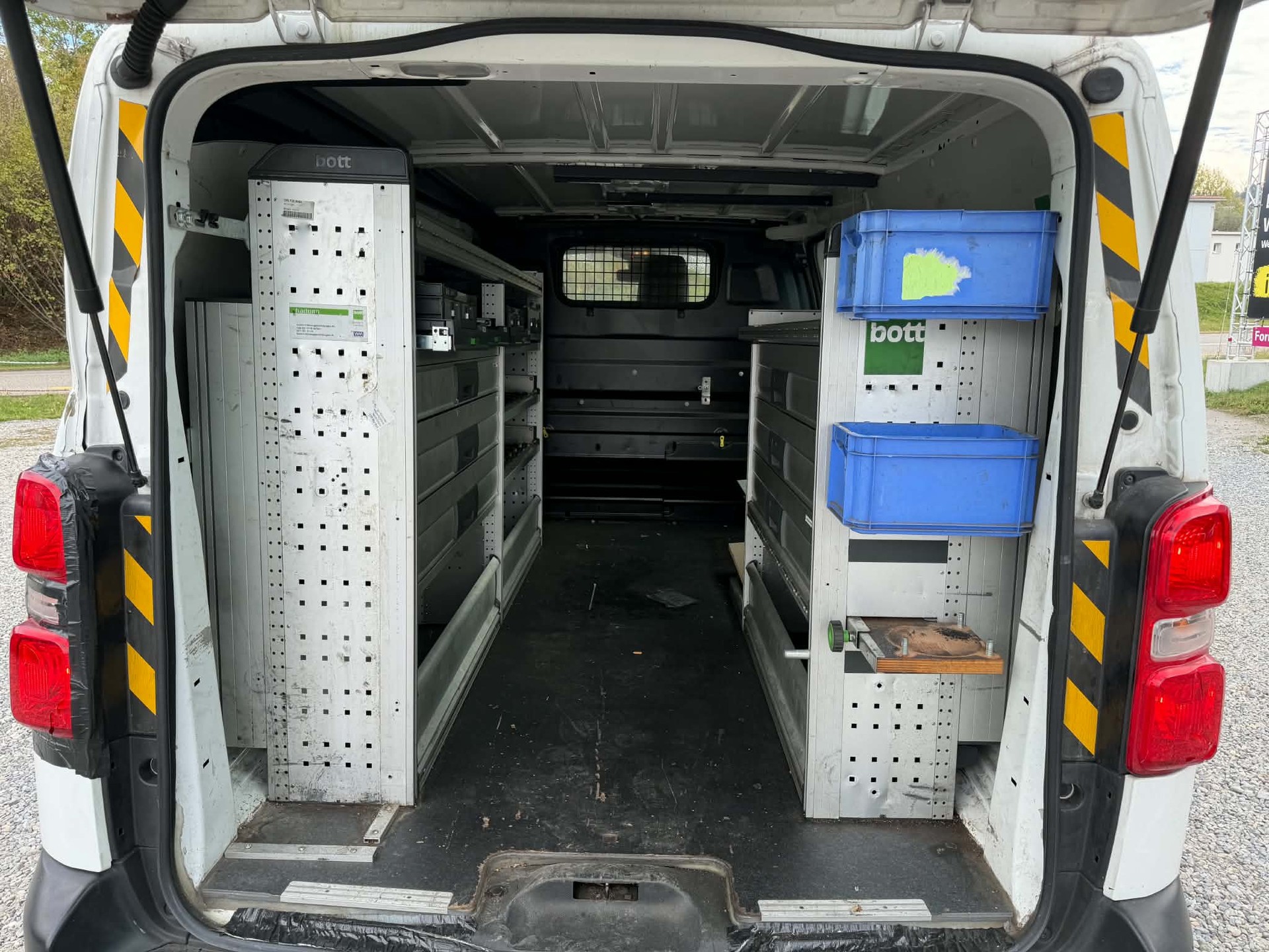 OPEL Vivaro Cargo 2.0 CDTI Enjoy s/s L EN Aut.-image-11