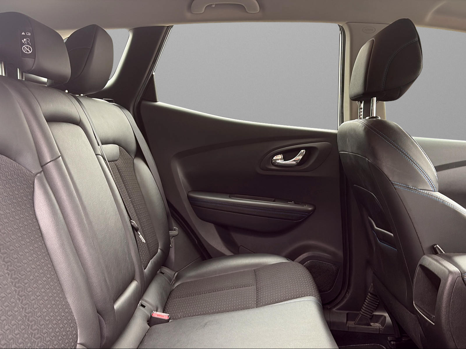 RENAULT Kadjar 1.6 dCi S-Edition 4x4-image-10