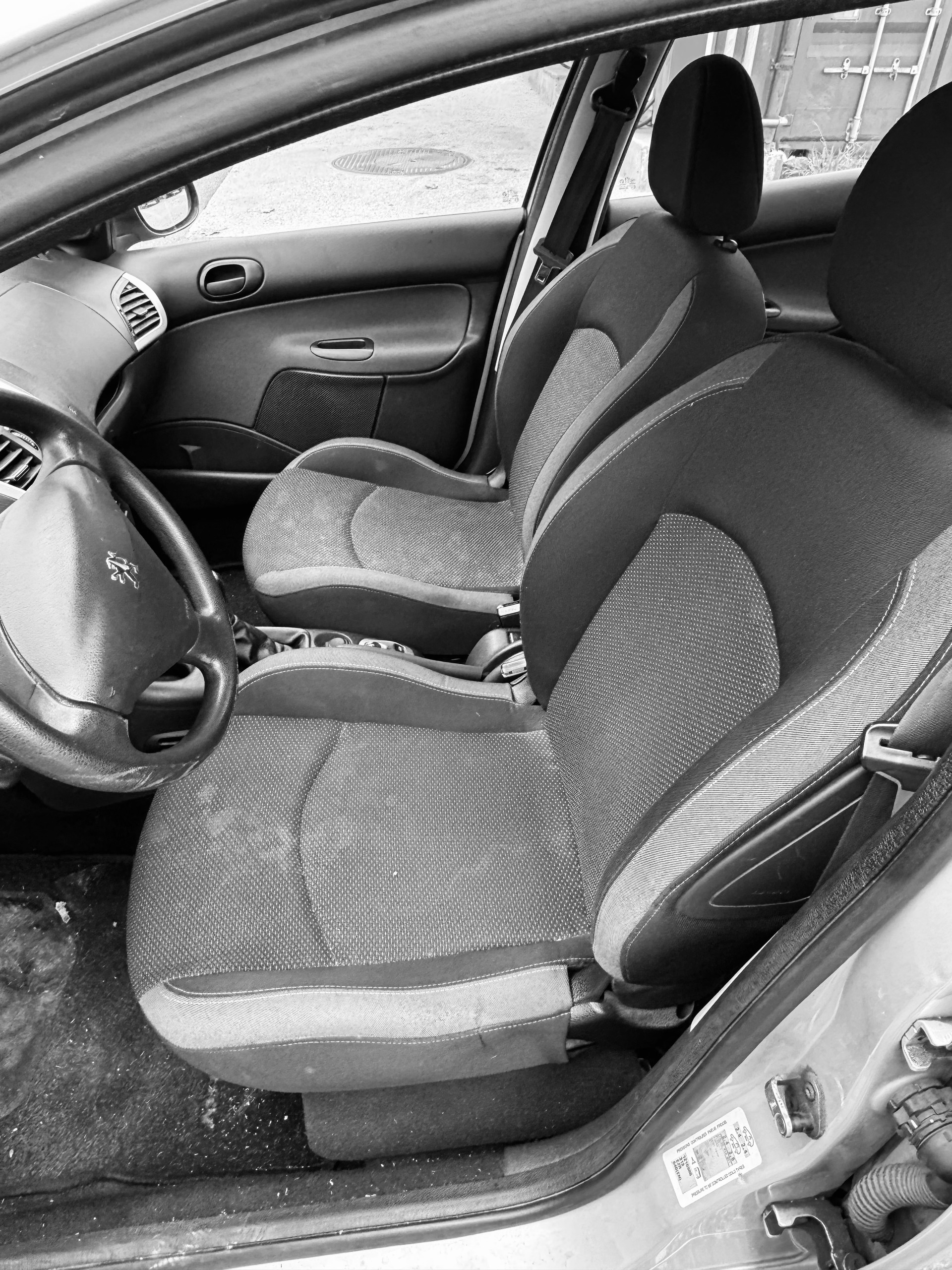 PEUGEOT 206+ 1.4 Trendy-image-6