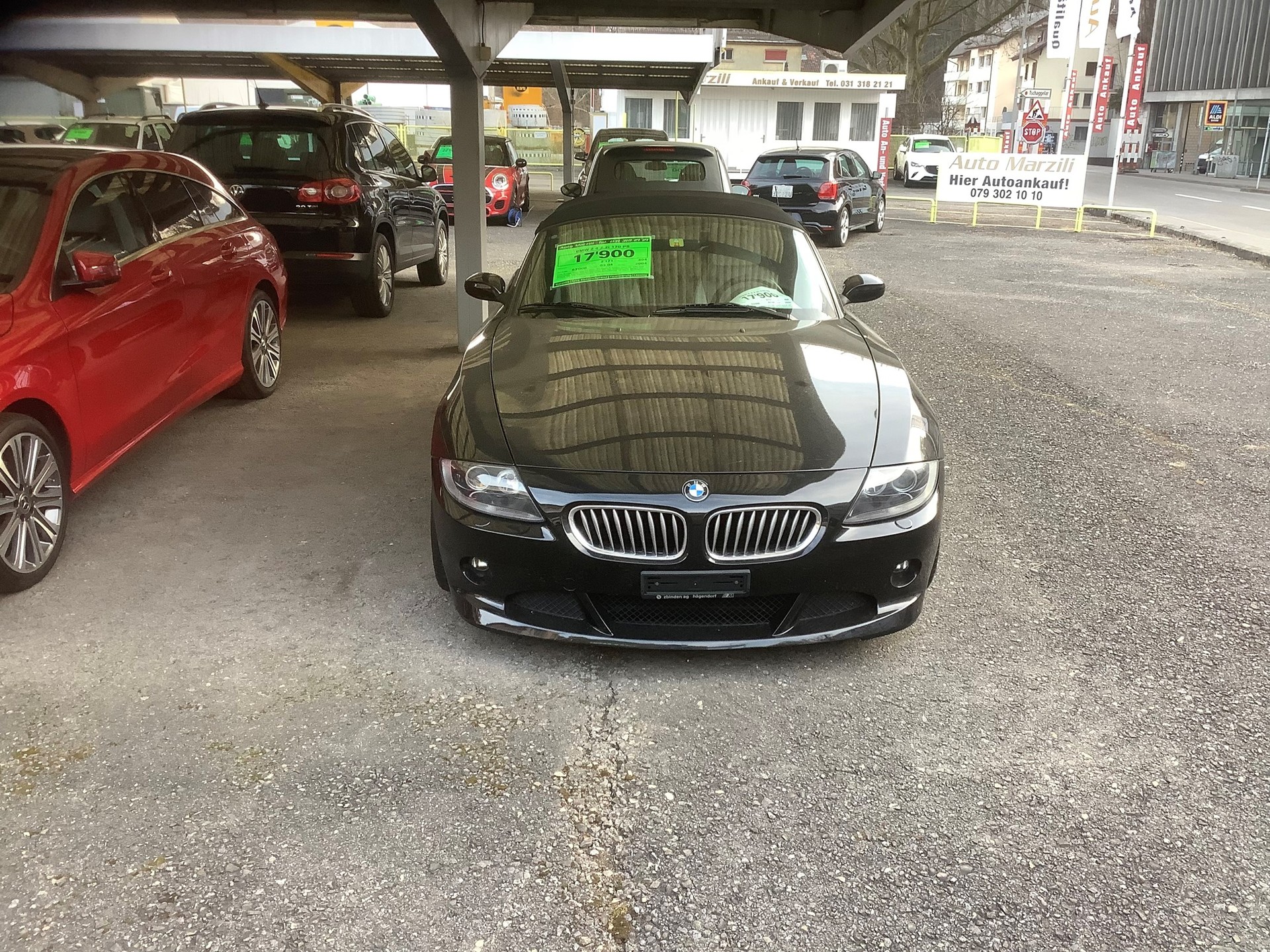 BMW Z4 2.2i Roadster-image-0