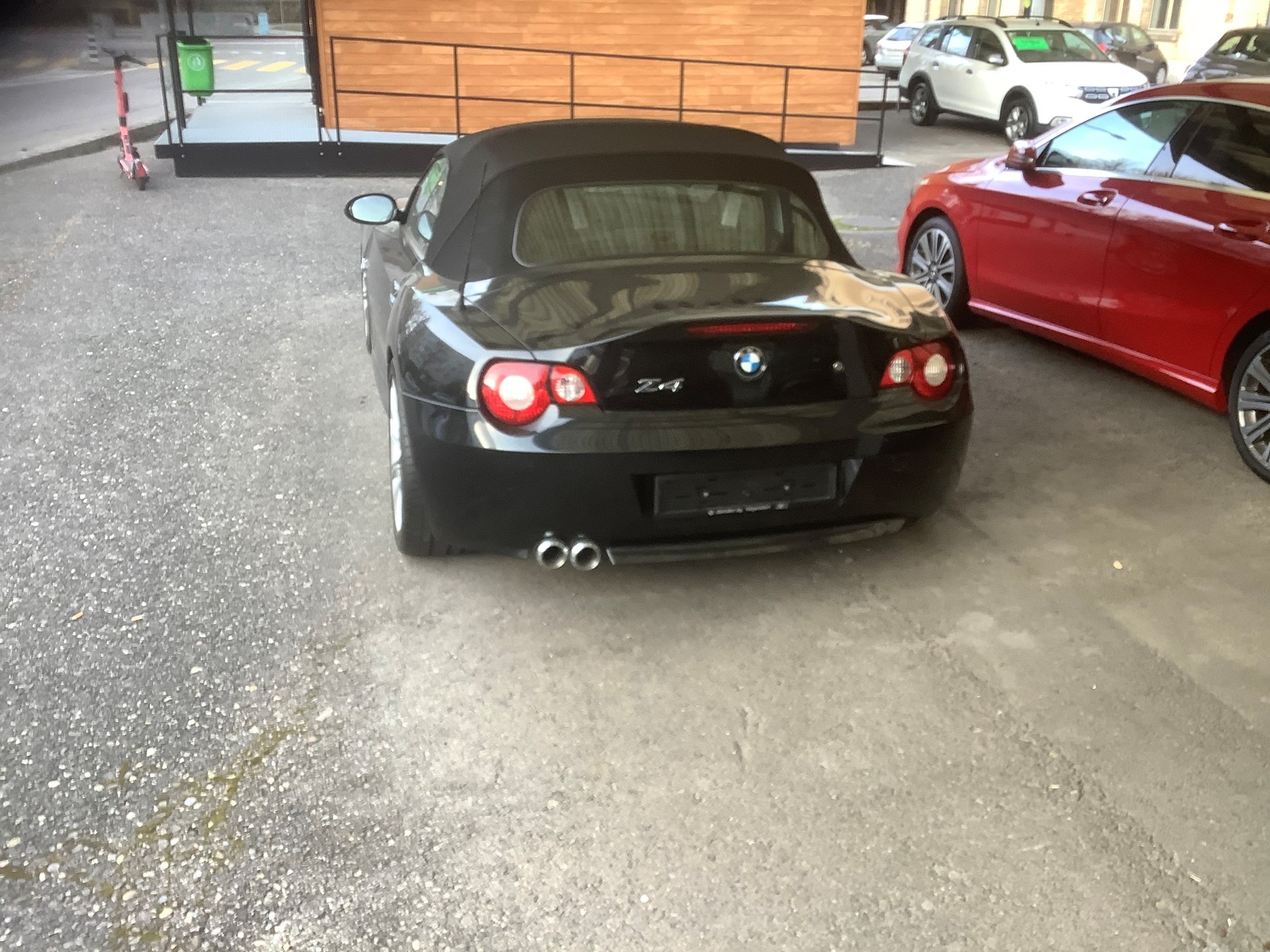 BMW Z4 2.2i Roadster-image-5
