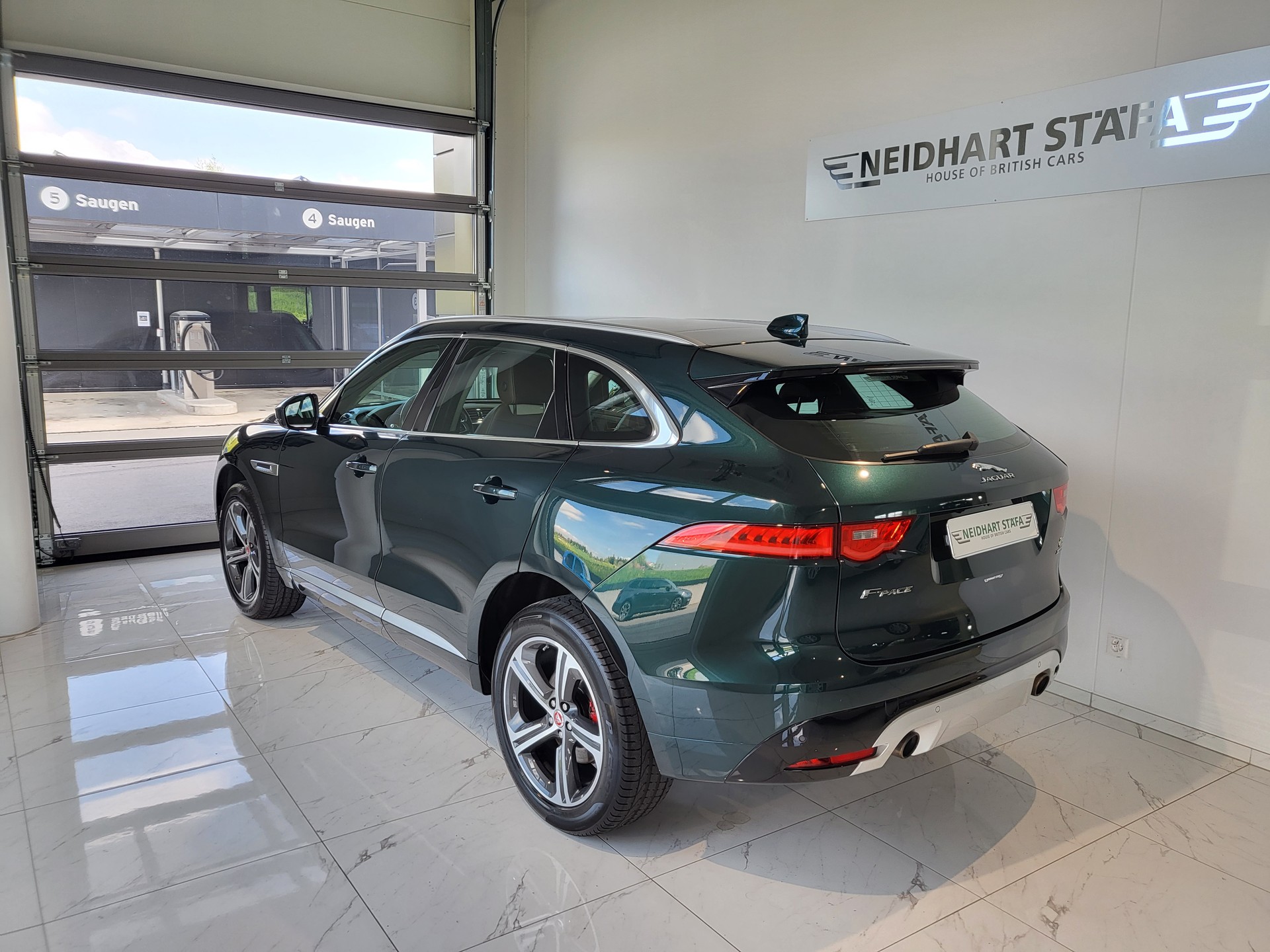 JAGUAR F-Pace 3.0 V6 S AWD Automatik-showroom-element-2