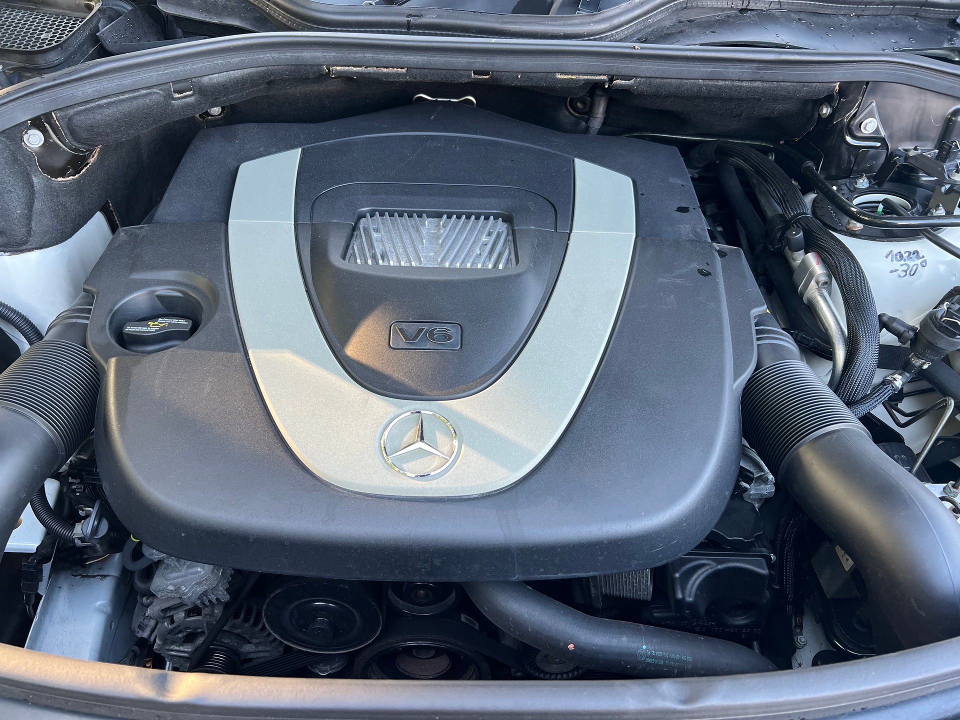 MERCEDES-BENZ ML 350 4Matic Edition 7G-Tronic-image-11