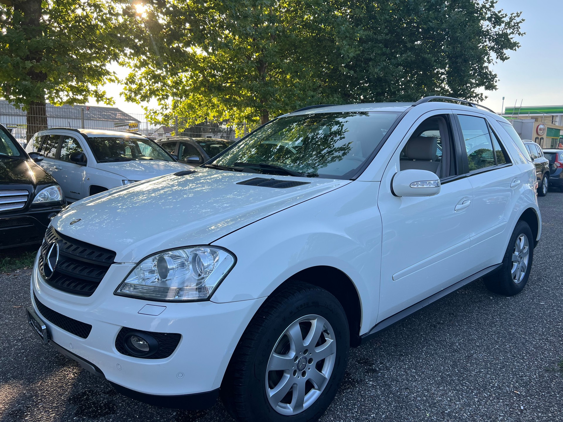 MERCEDES-BENZ ML 350 4Matic Edition 7G-Tronic-image-3