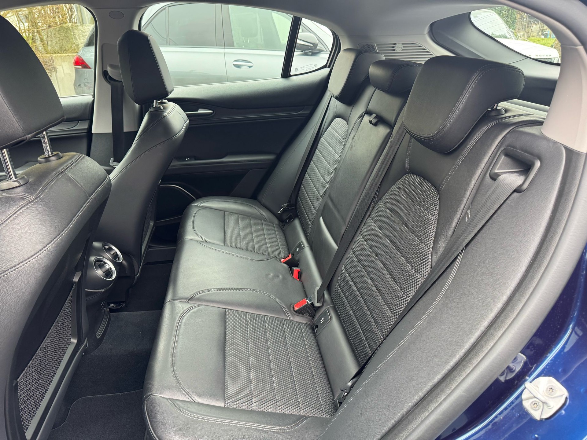 ALFA ROMEO Stelvio 2.0 Super Q4 Automatic-image-10