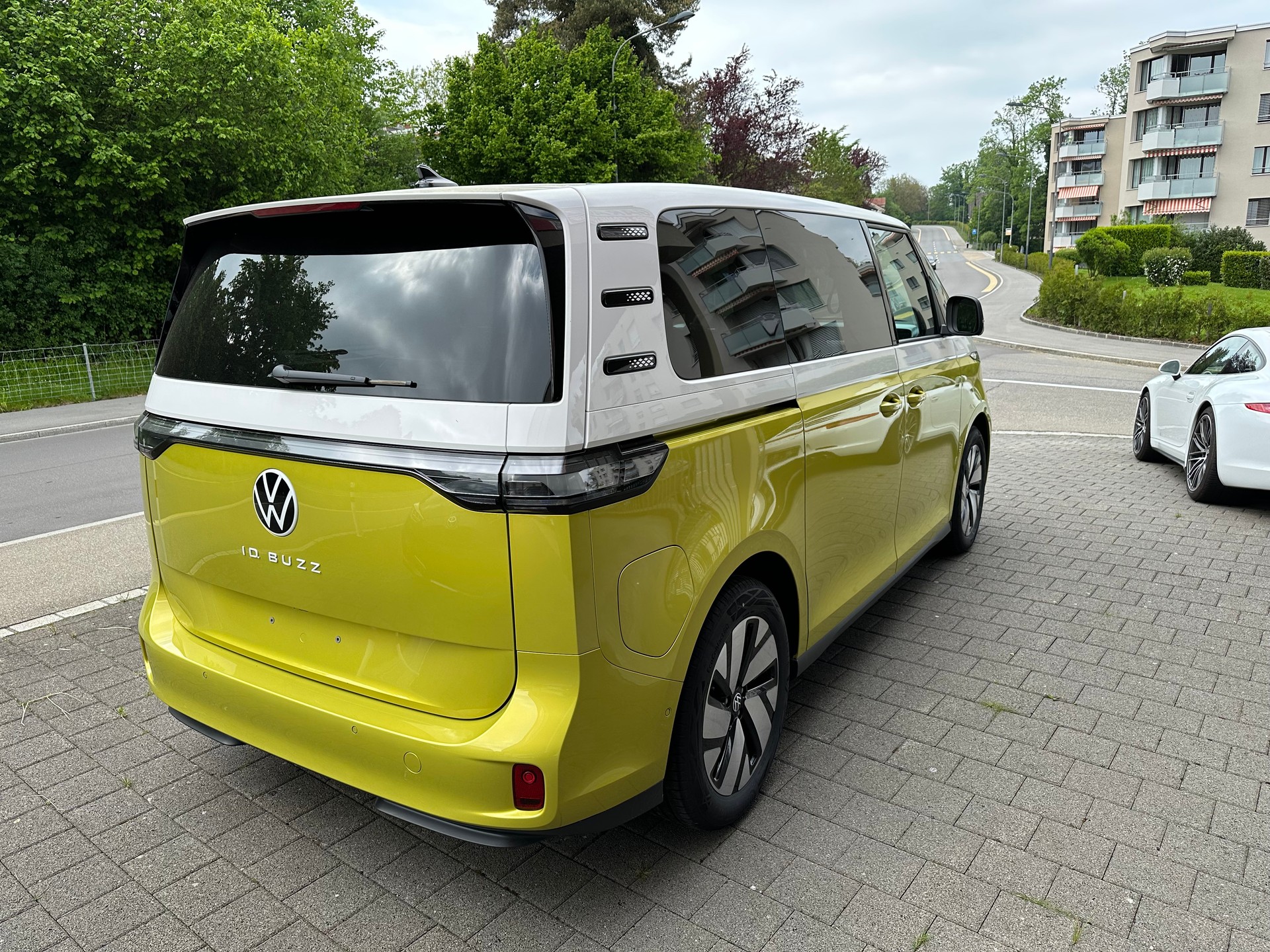 VW ID.Buzz NWB Pro-image-12