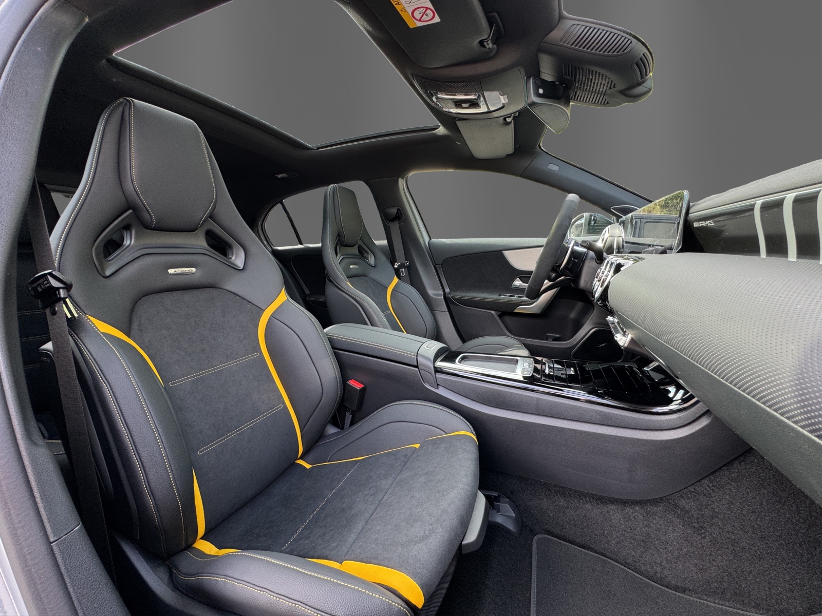 MERCEDES-BENZ A AMG 45 S 4Matic+ 8G-DCT-image-17