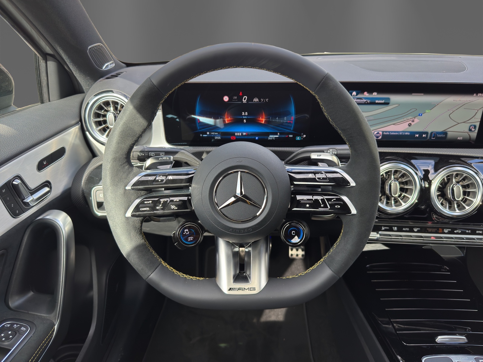 MERCEDES-BENZ A AMG 45 S 4Matic+ 8G-DCT-image-9