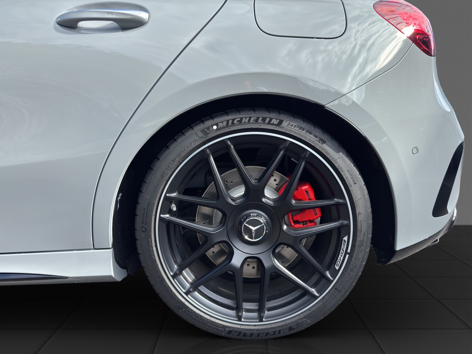 MERCEDES-BENZ A AMG 45 S 4Matic+ 8G-DCT-image-21