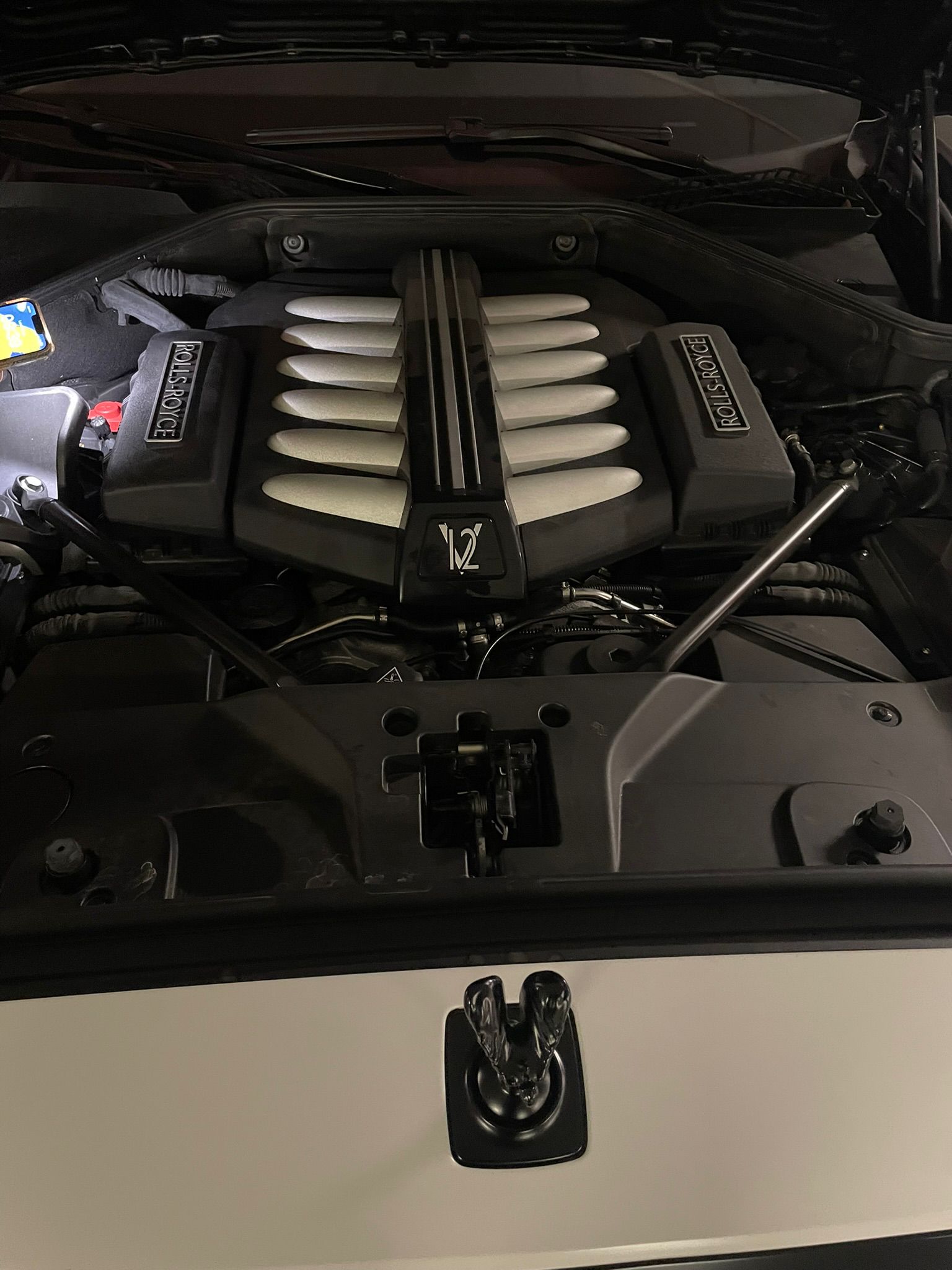 ROLLS-ROYCE Ghost 6.6 V12-image-2