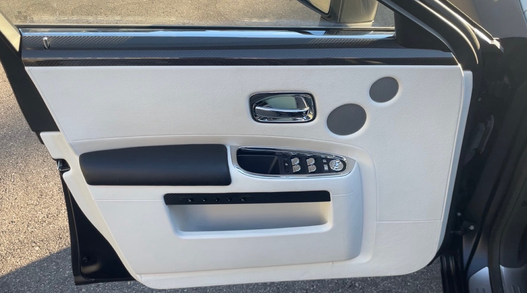 ROLLS-ROYCE Ghost 6.6 V12-image-4