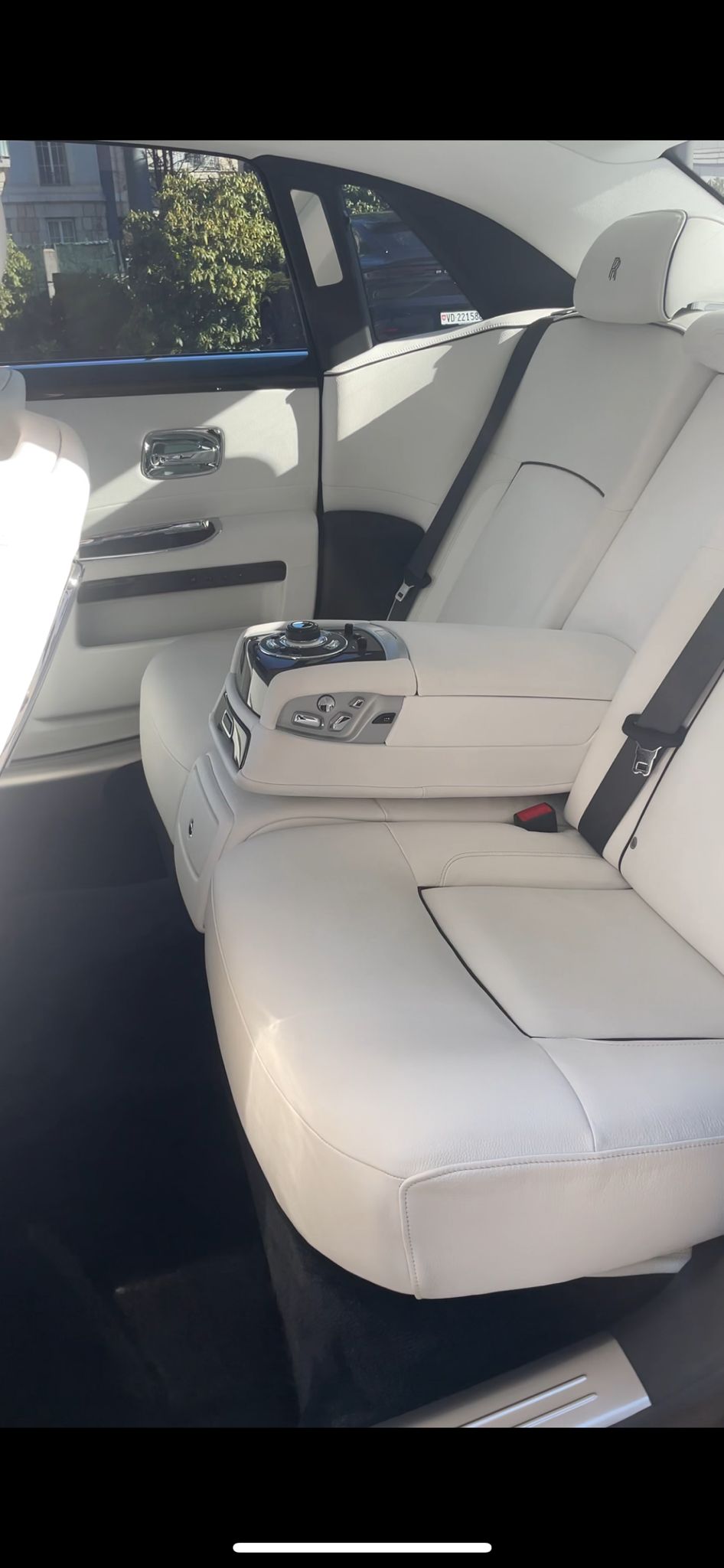 ROLLS-ROYCE Ghost 6.6 V12-image-8