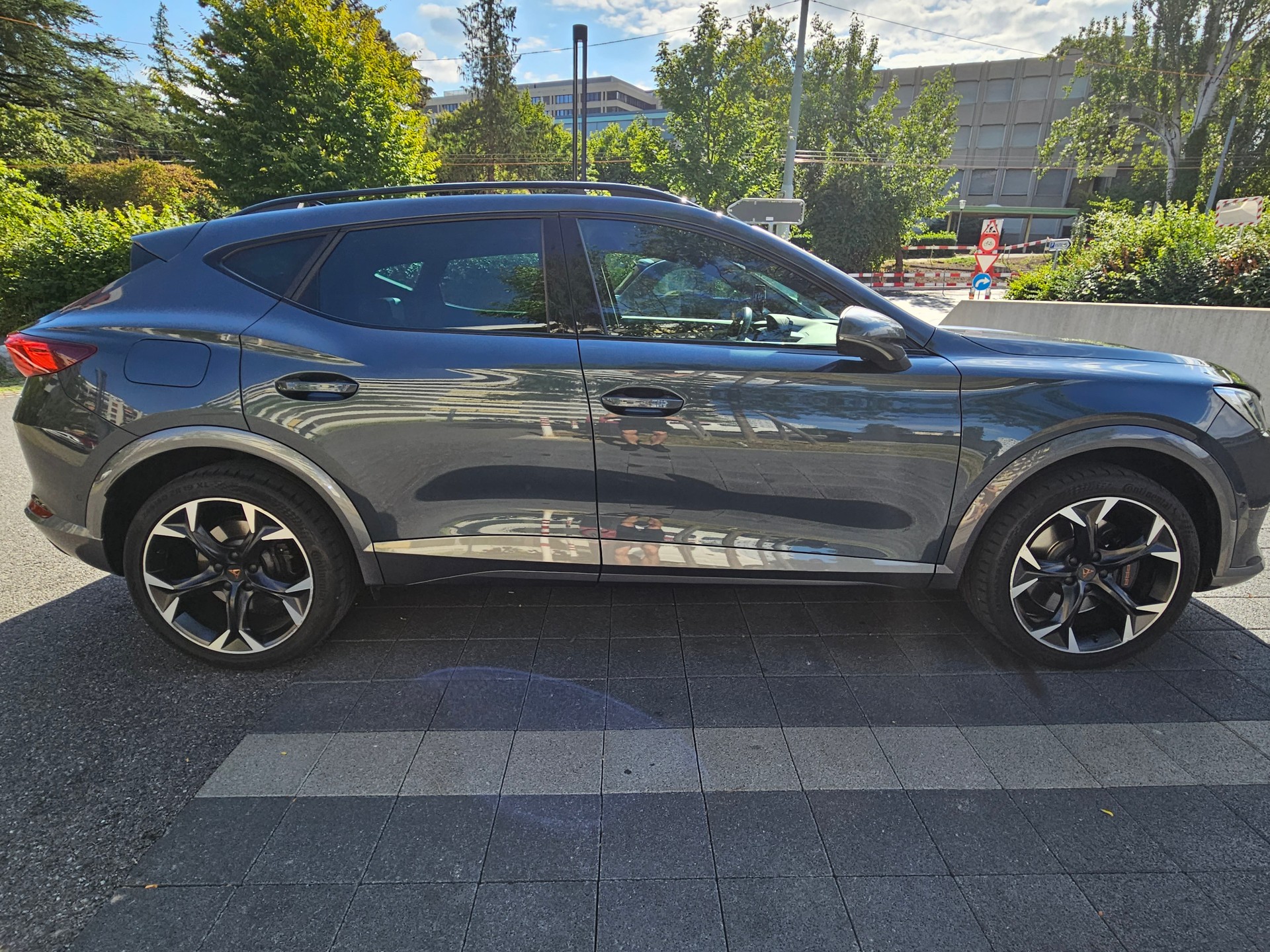 CUPRA Formentor 2.0TSI VZ 4Drive DSG-image-4