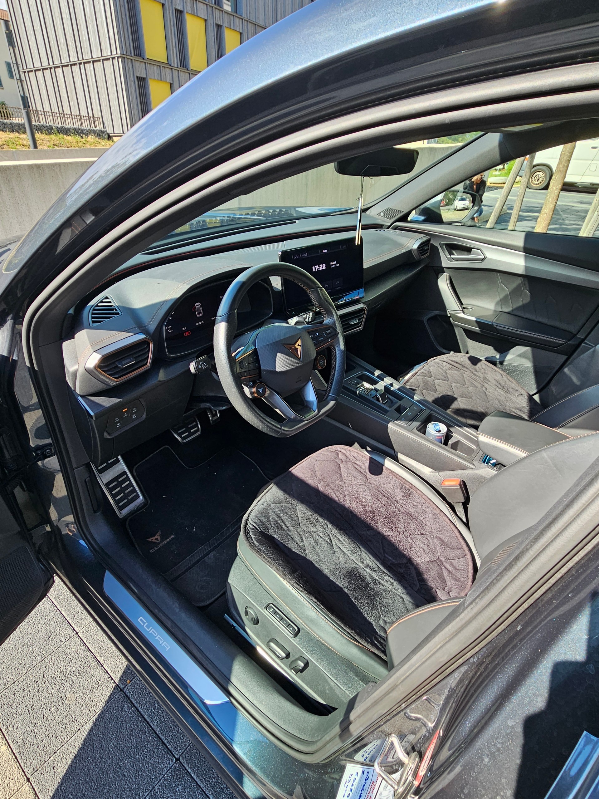 CUPRA Formentor 2.0TSI VZ 4Drive DSG-image-5
