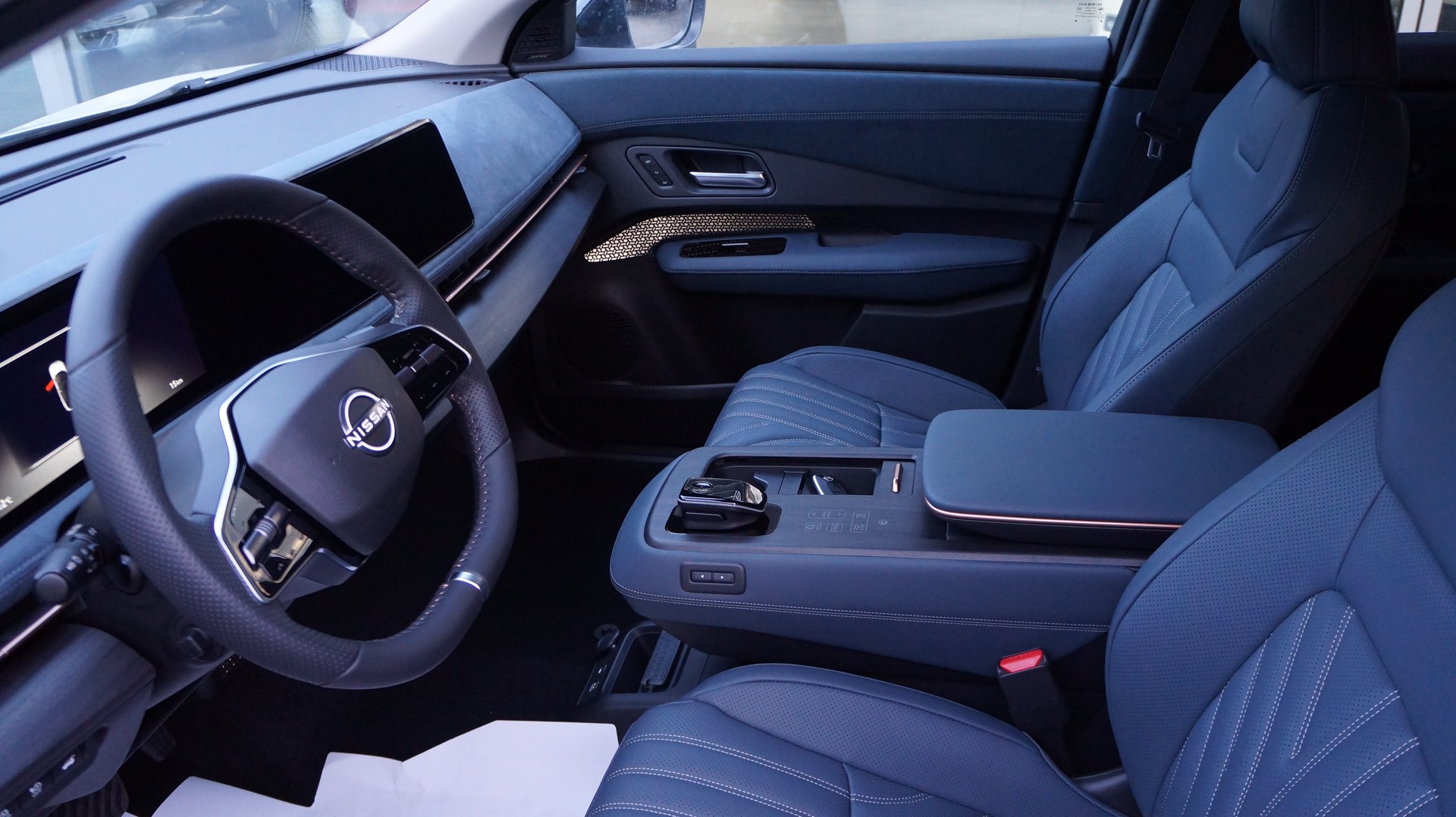 NISSAN Ariya 87 kWh Evolve-image-9