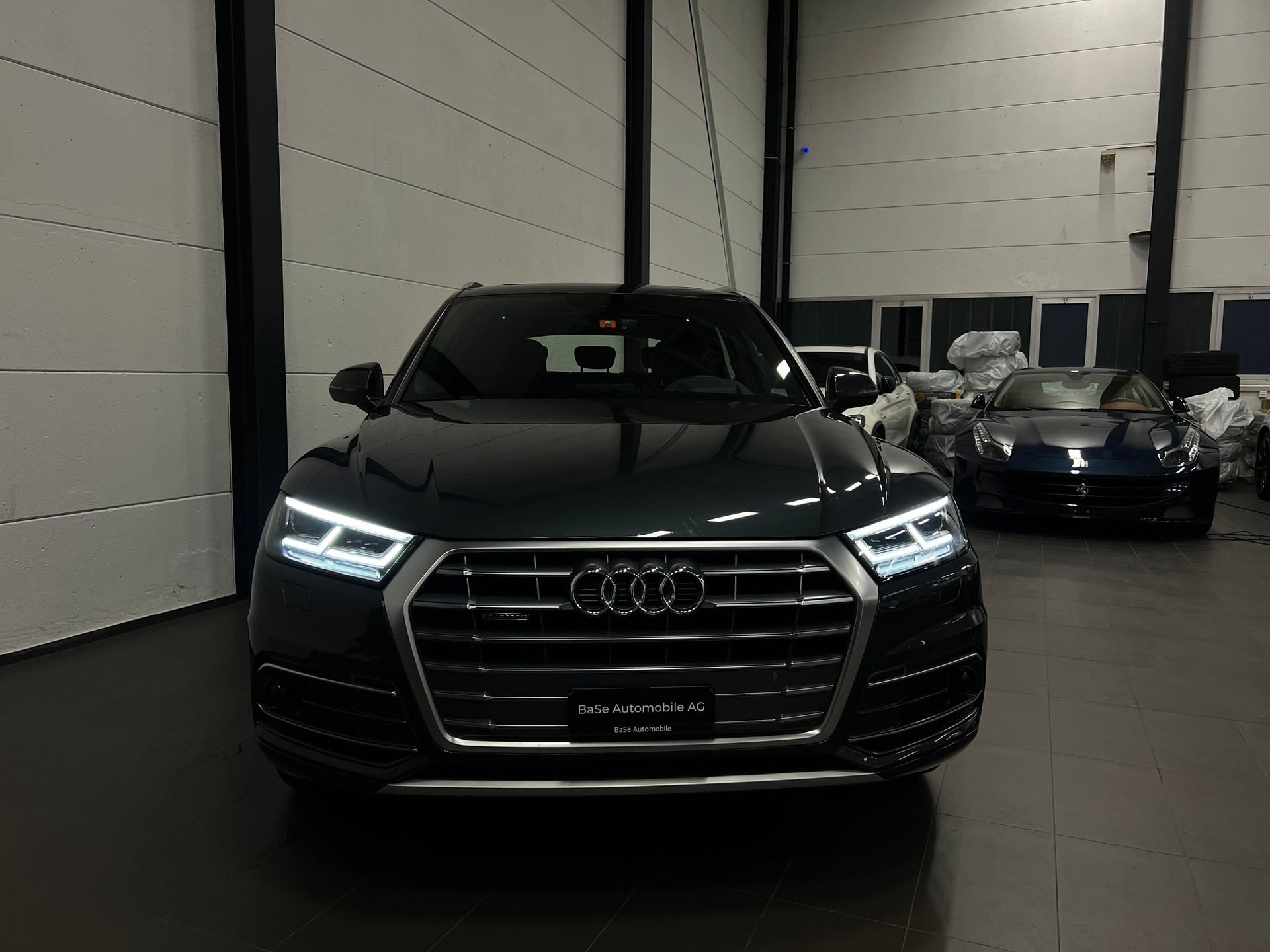 AUDI Q5 2.0 TDI sport quattro S-tronic-image-7