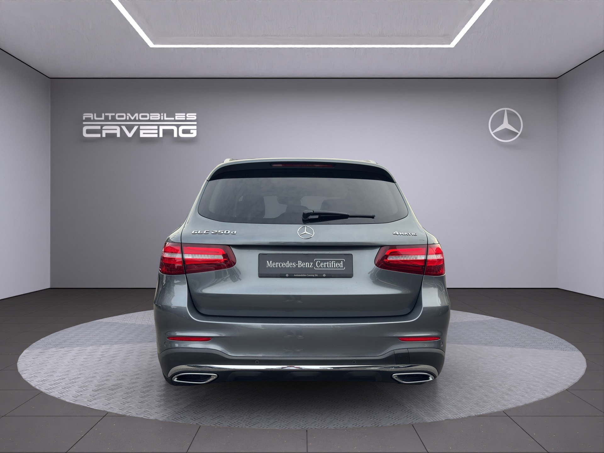 MERCEDES-BENZ GLC 250 d AMG Line 4Matic 9G-Tronic-image-3
