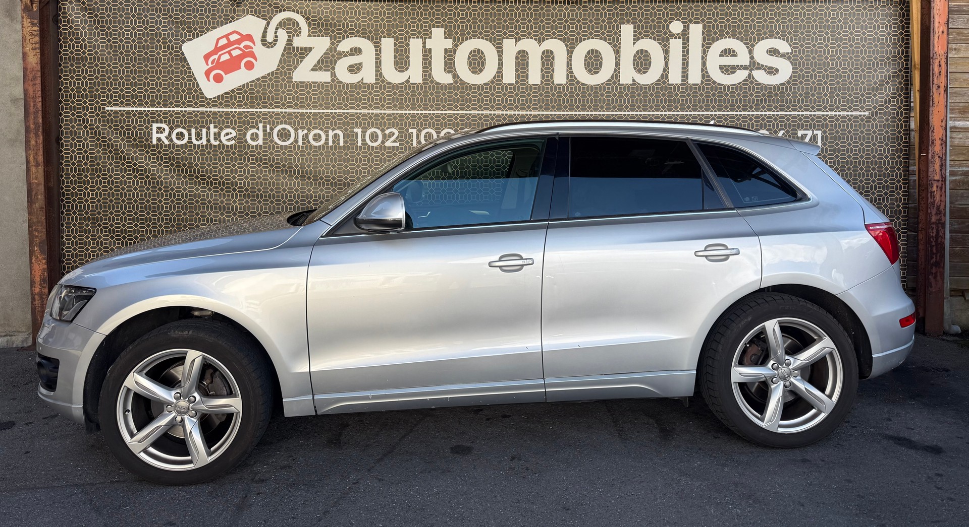 AUDI Q5 3.0 TDI quattro S-tronic-image-0