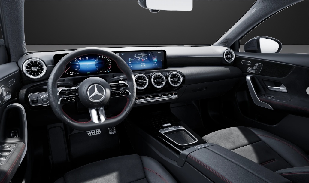 MERCEDES-BENZ A 250 e EQ Star 8G-DCT-image-5