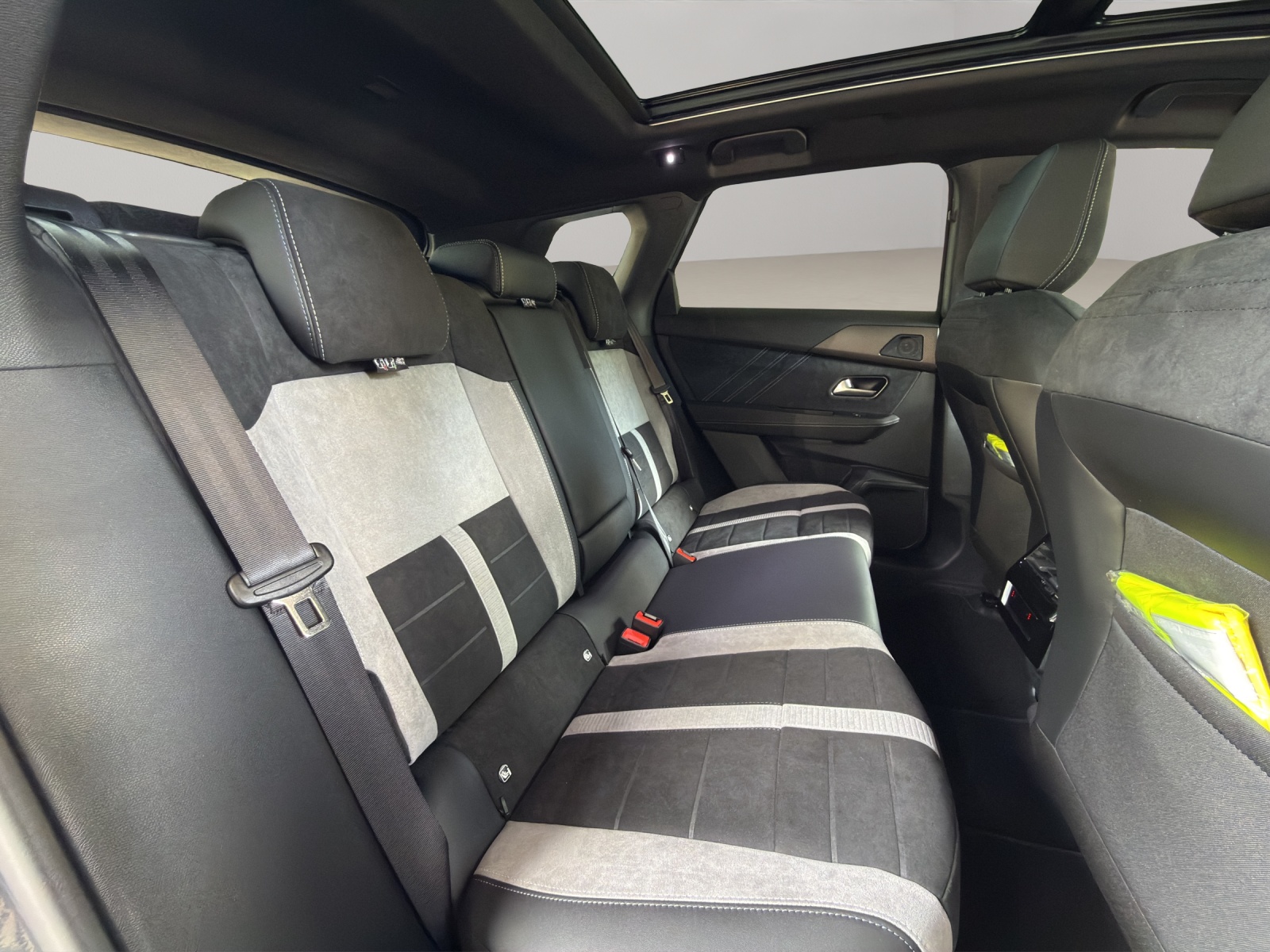 OPEL Grandland Electric Ultimate 4x4-image-20