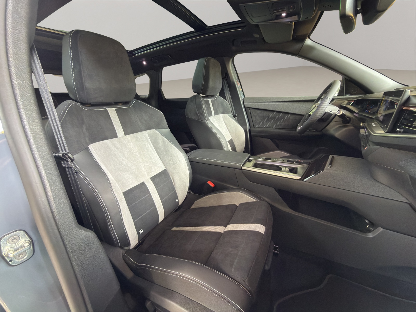 OPEL Grandland Electric Ultimate 4x4-image-22