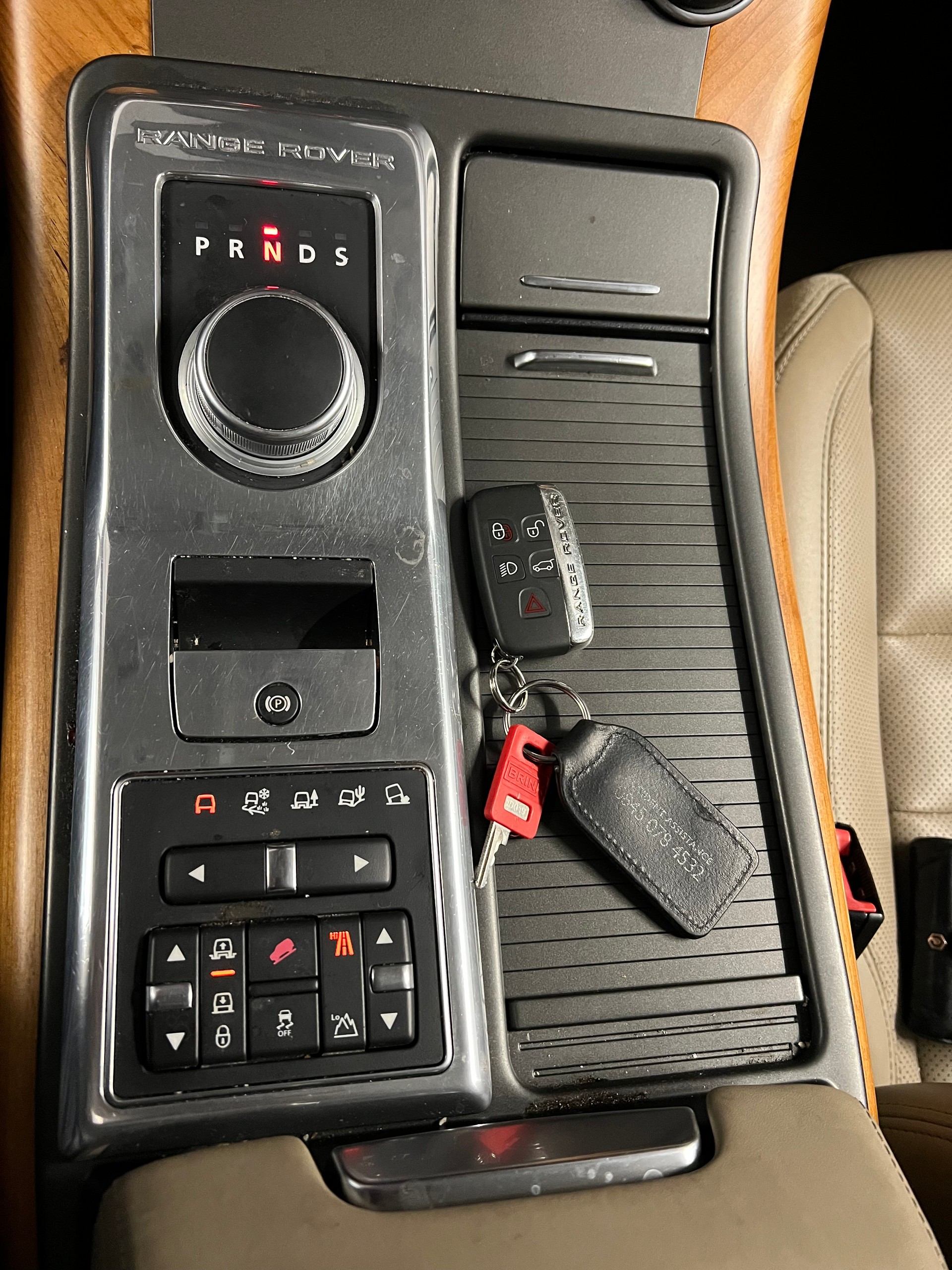 LAND ROVER Range Rover Sport 3.0 TDV6 HSE Automatic-image-16
