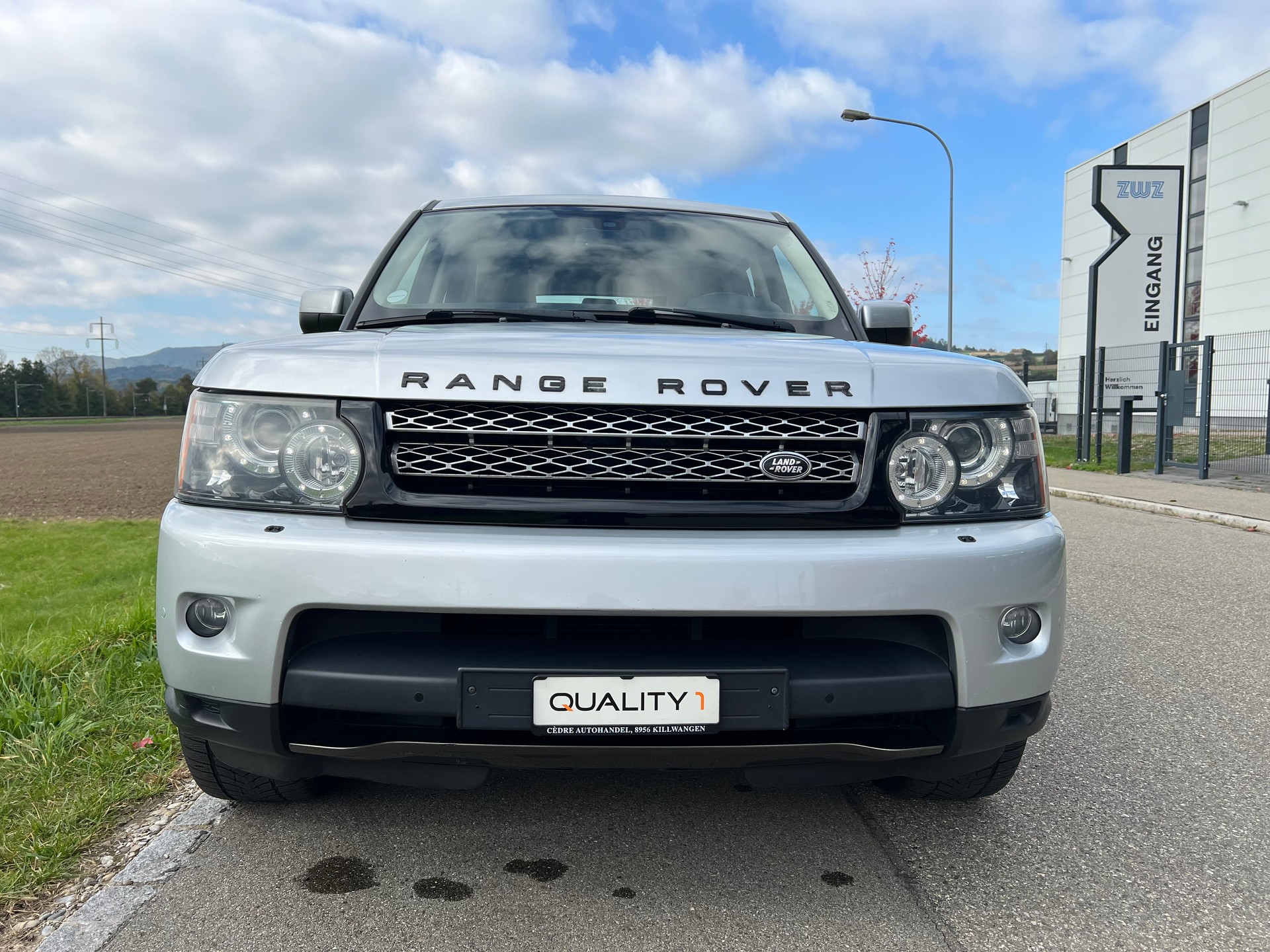 LAND ROVER Range Rover Sport 3.0 TDV6 HSE Automatic-image-6