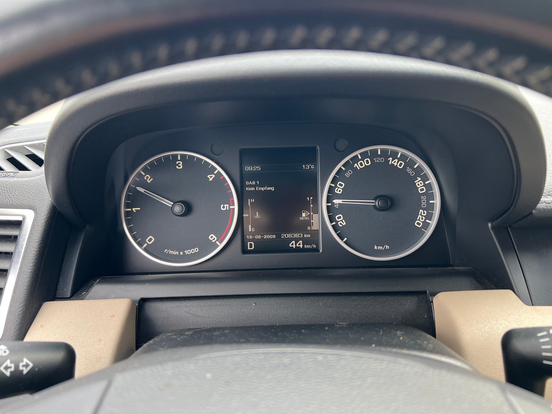 LAND ROVER Range Rover Sport 3.0 TDV6 HSE Automatic-image-22