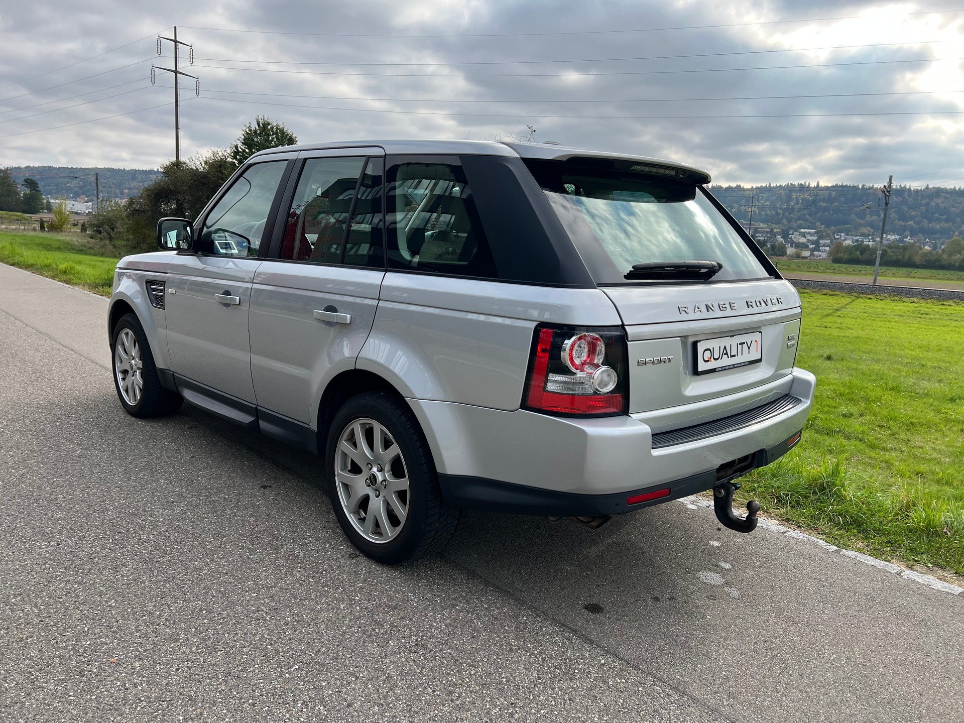 LAND ROVER Range Rover Sport 3.0 TDV6 HSE Automatic-image-9