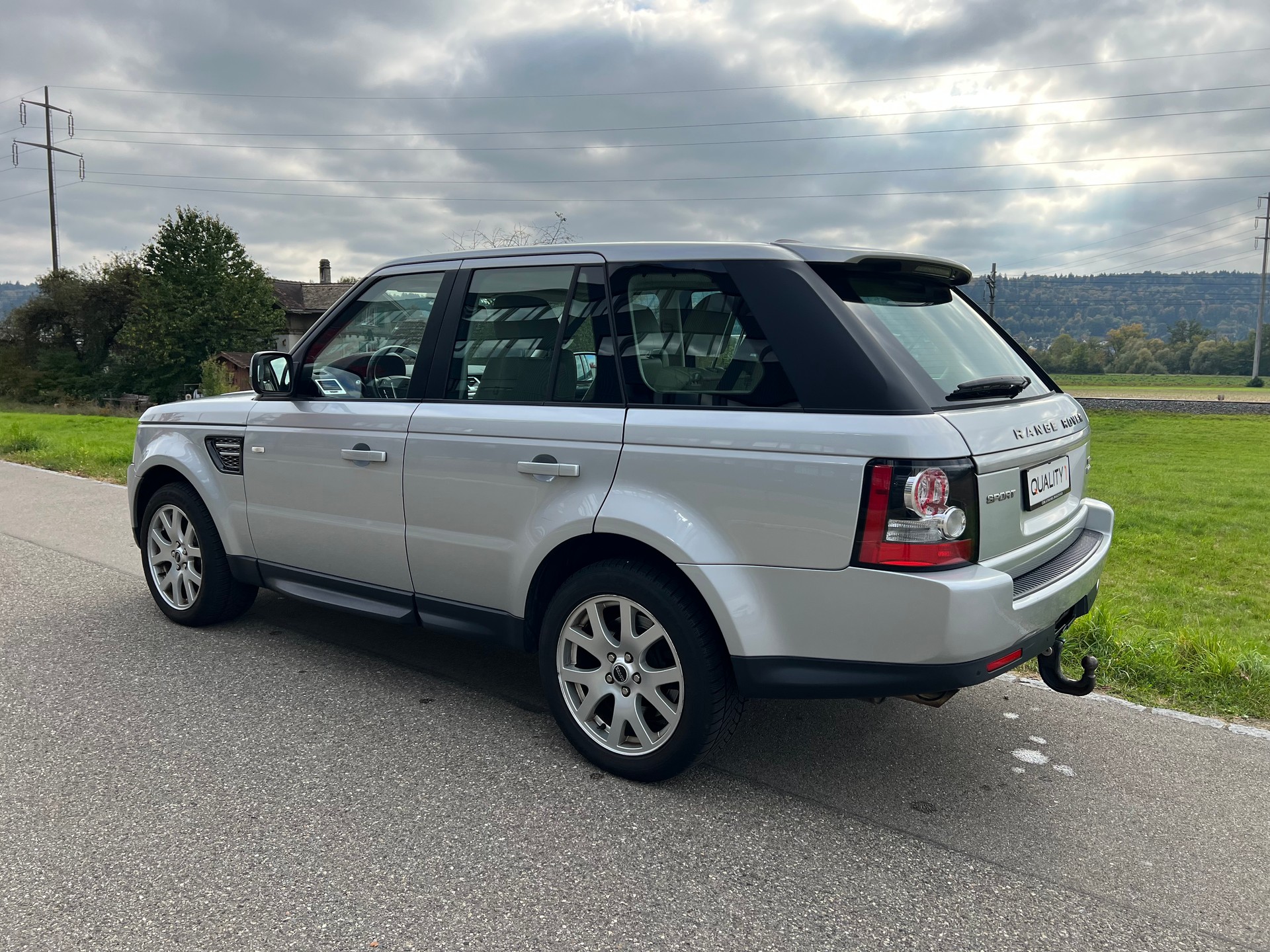 LAND ROVER Range Rover Sport 3.0 TDV6 HSE Automatic-image-8