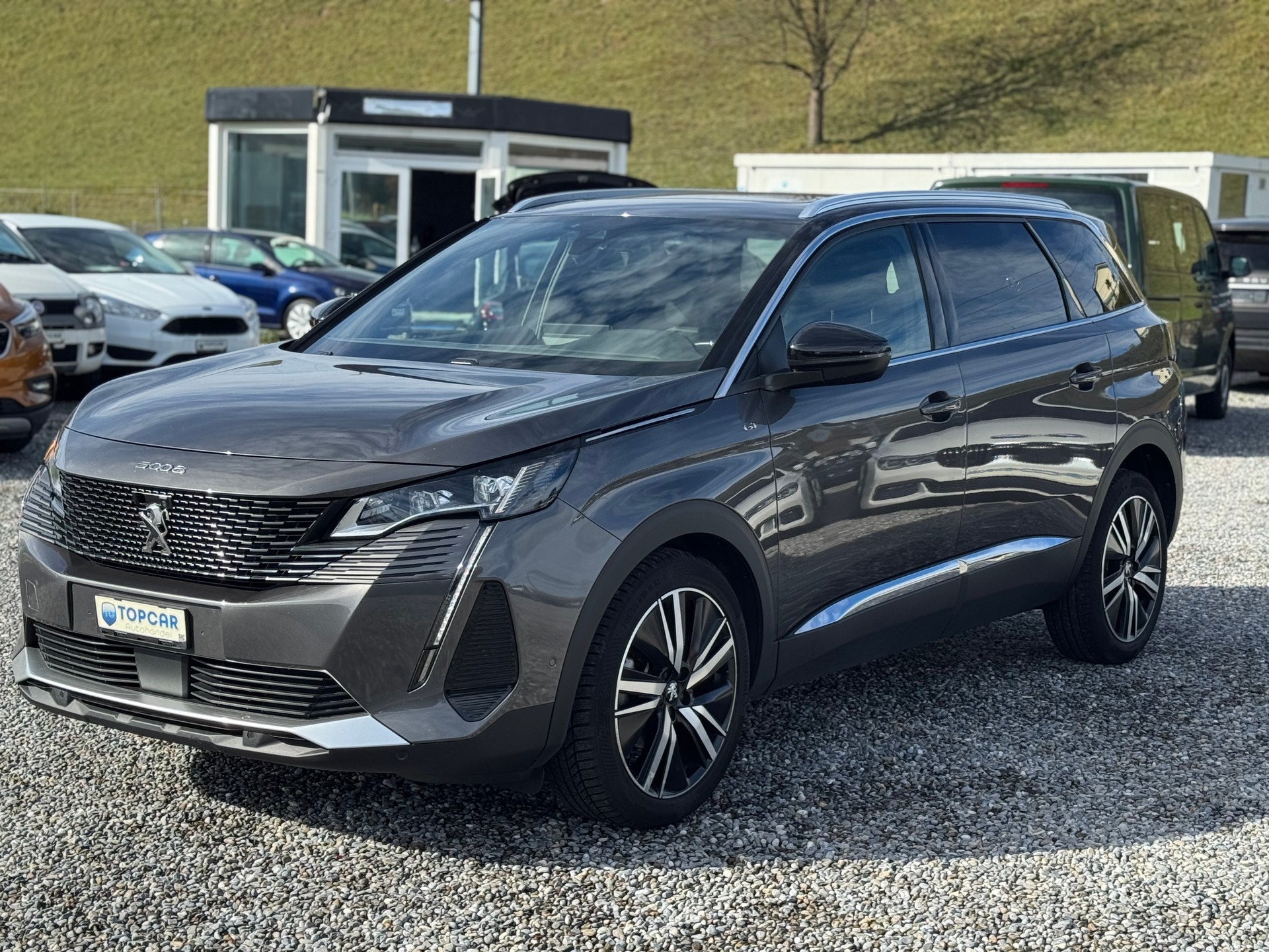 PEUGEOT 5008 1.5 BlueHDi GT EAT8-image-2